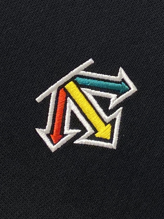 DESCENTE迪桑特、2025新品卫衣外套，帅气时尚，胸前精致刺绣图案logo，简约百搭款。面料棉 不