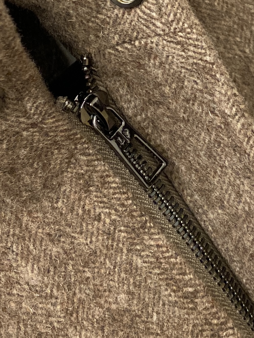 lP🆕、2025新品针织夹克外套，时尚帅气，简约百搭款，原版五金辅料logo，定制原版面料，不仅挺括，保