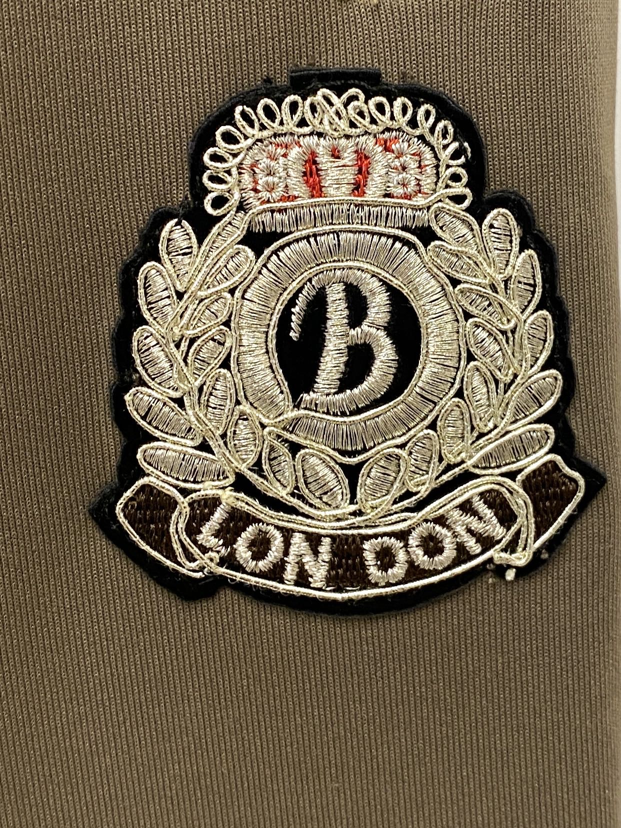 BALMAIN 巴尔曼、2025爆款休闲裤 高弹显瘦必爆简约百搭爆款，做工精细，每一针都看得到用心，超多