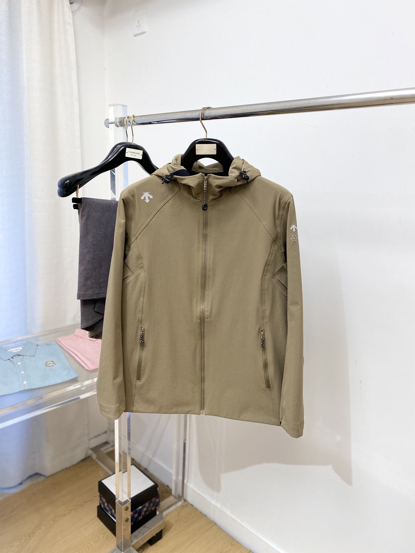 DESCENTE迪桑特、 2025新品夹克外套，时尚帅气，简约百搭款，肩部顶级印胶图案logo，定制原版