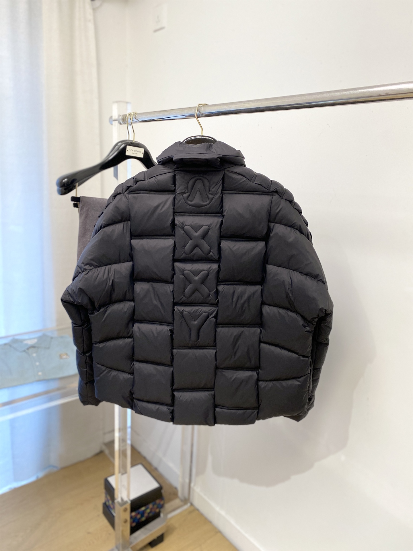 蒙口、2025最新款男士轻薄羽绒服、面料柔软舒适 ．上身版型超赞 ．拉链．辅料都是客供 、进口面料，轻便