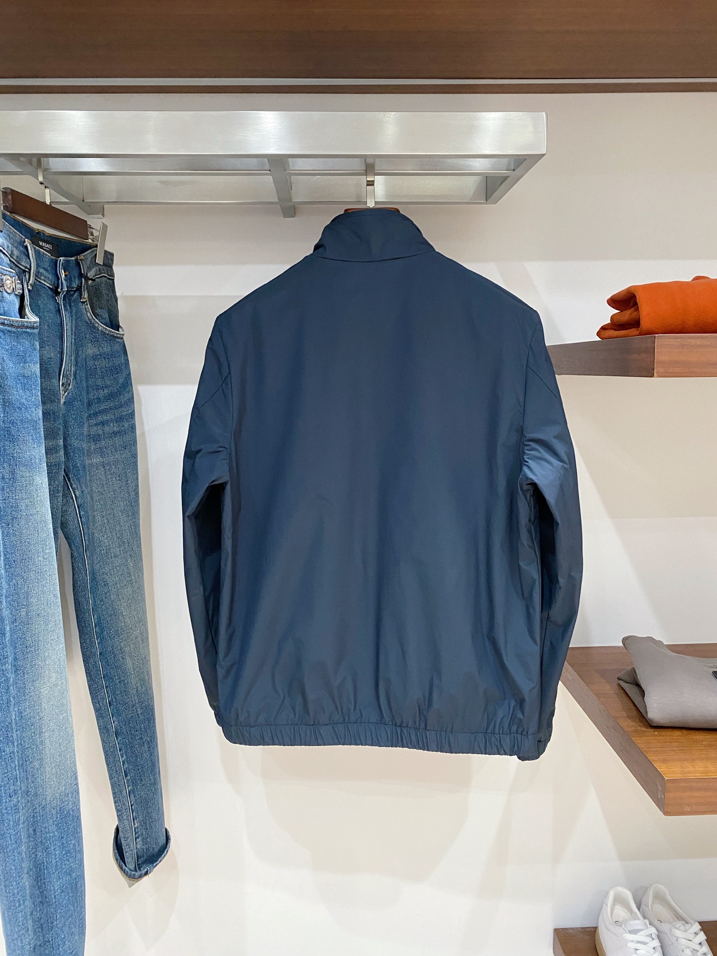 蒙口、2025新品夹克外套，时尚帅气，简约百搭款，胸前刺绣装饰图案logo，定制原版面料，不仅挺括，保持