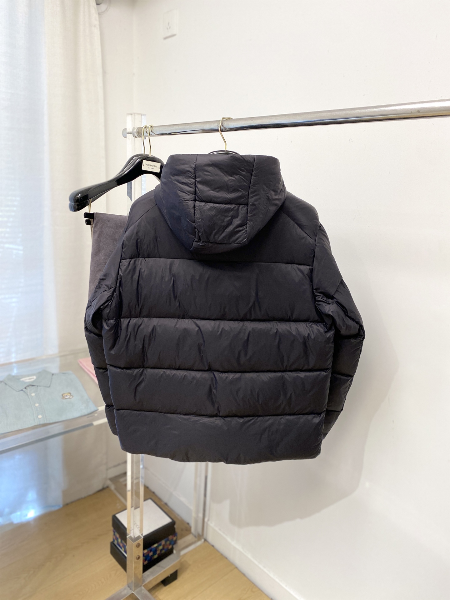 KAILAS 时尚潮牌、2025最新款男士轻薄羽绒服、面料柔软舒适 ．上身版型超赞 ．拉链．辅料都是客供