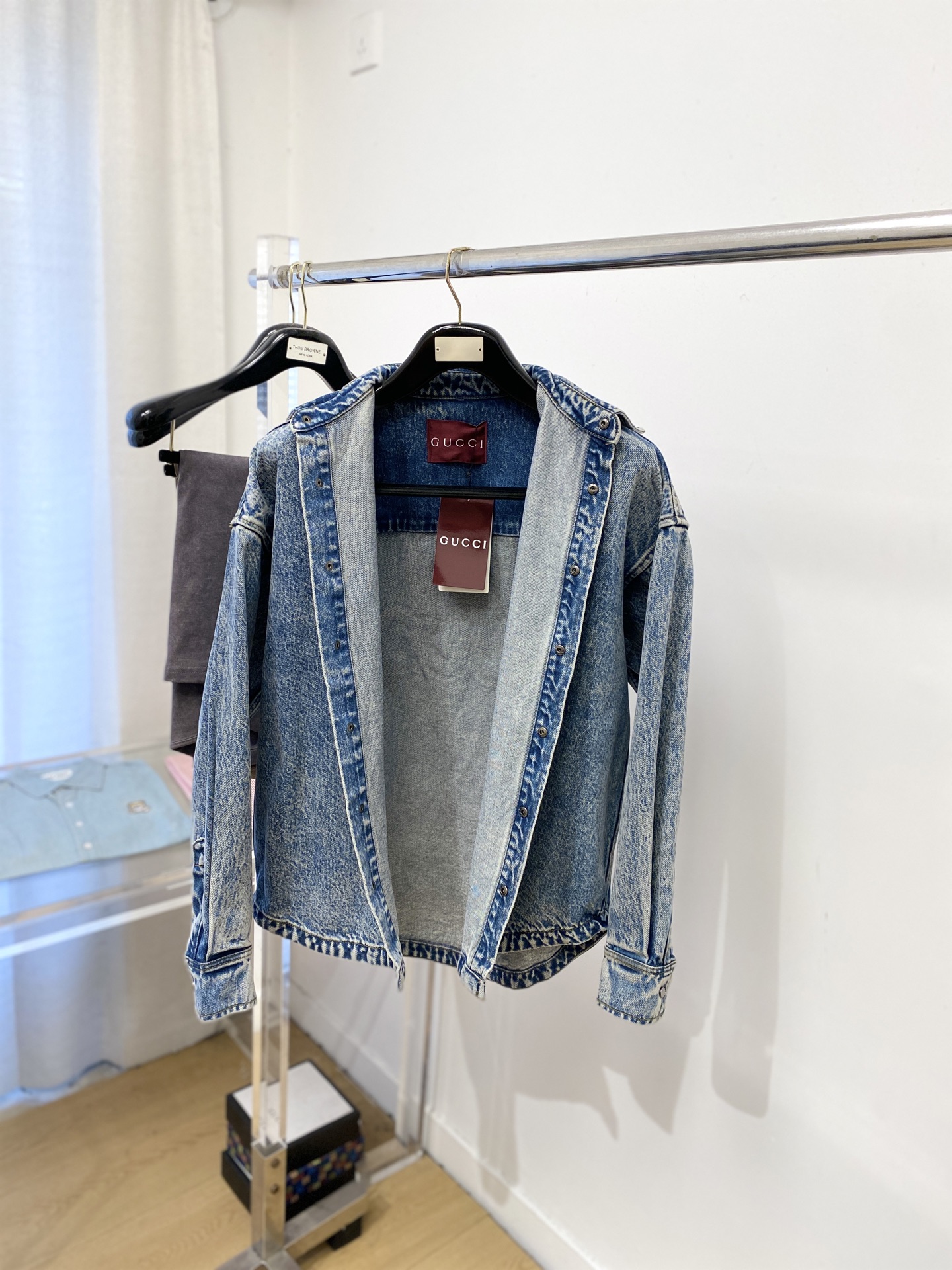 古奇、2025新品牛仔外套，时尚帅气，简约百搭款，胸前顶级印胶字母logo，定制原版面料，不仅挺括，保持