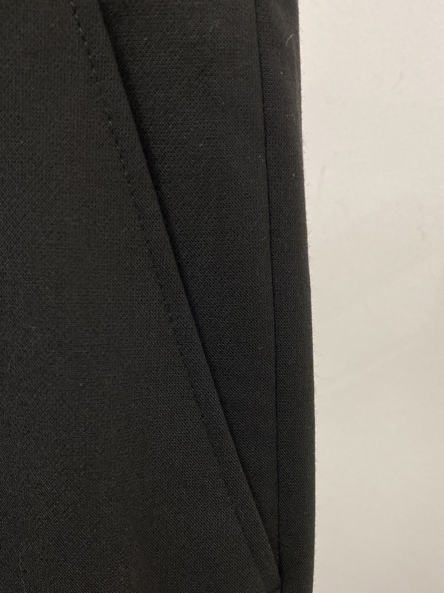 普拉达、2025爆款休闲西裤 高弹显瘦必爆简约百搭爆款，做工精细，每一针都看得到用心，超多明星网红最爱 