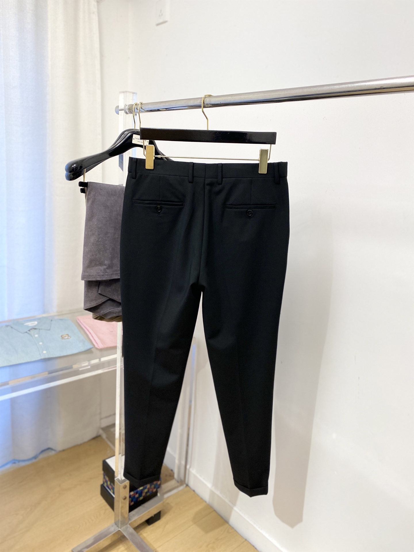 普拉达、2025爆款休闲西裤 高弹显瘦必爆简约百搭爆款，做工精细，每一针都看得到用心，超多明星网红最爱 