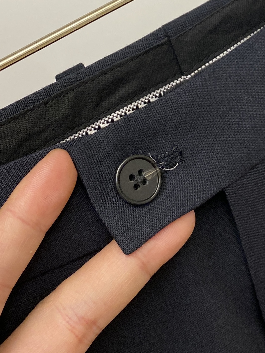 普拉达、2025爆款休闲西裤 高弹显瘦必爆简约百搭爆款，做工精细，每一针都看得到用心，超多明星网红最爱 