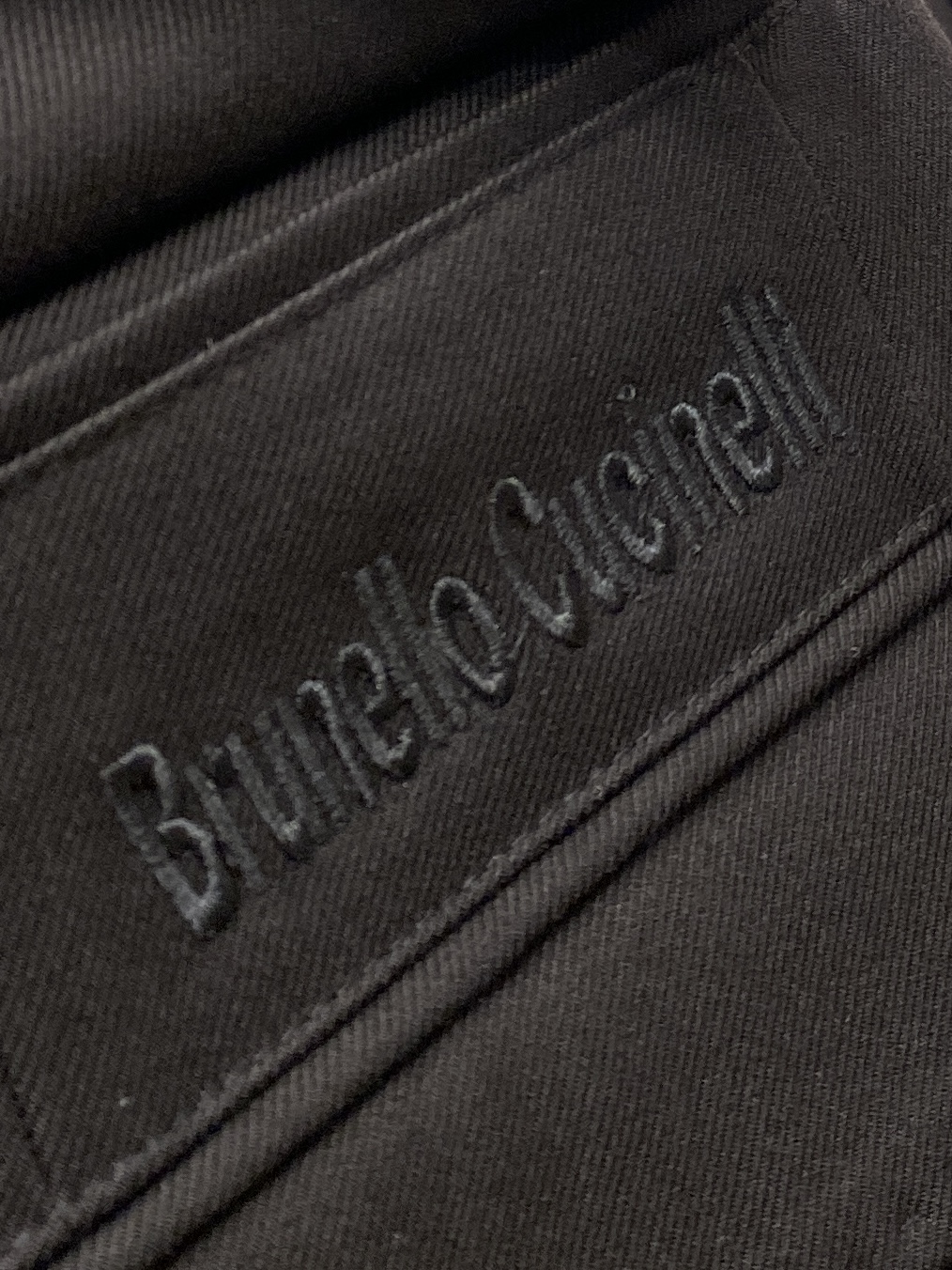 Brunello Cucinelli、2025新品西装外套，时尚帅气，简约百搭款，定制原版面料，不仅挺括