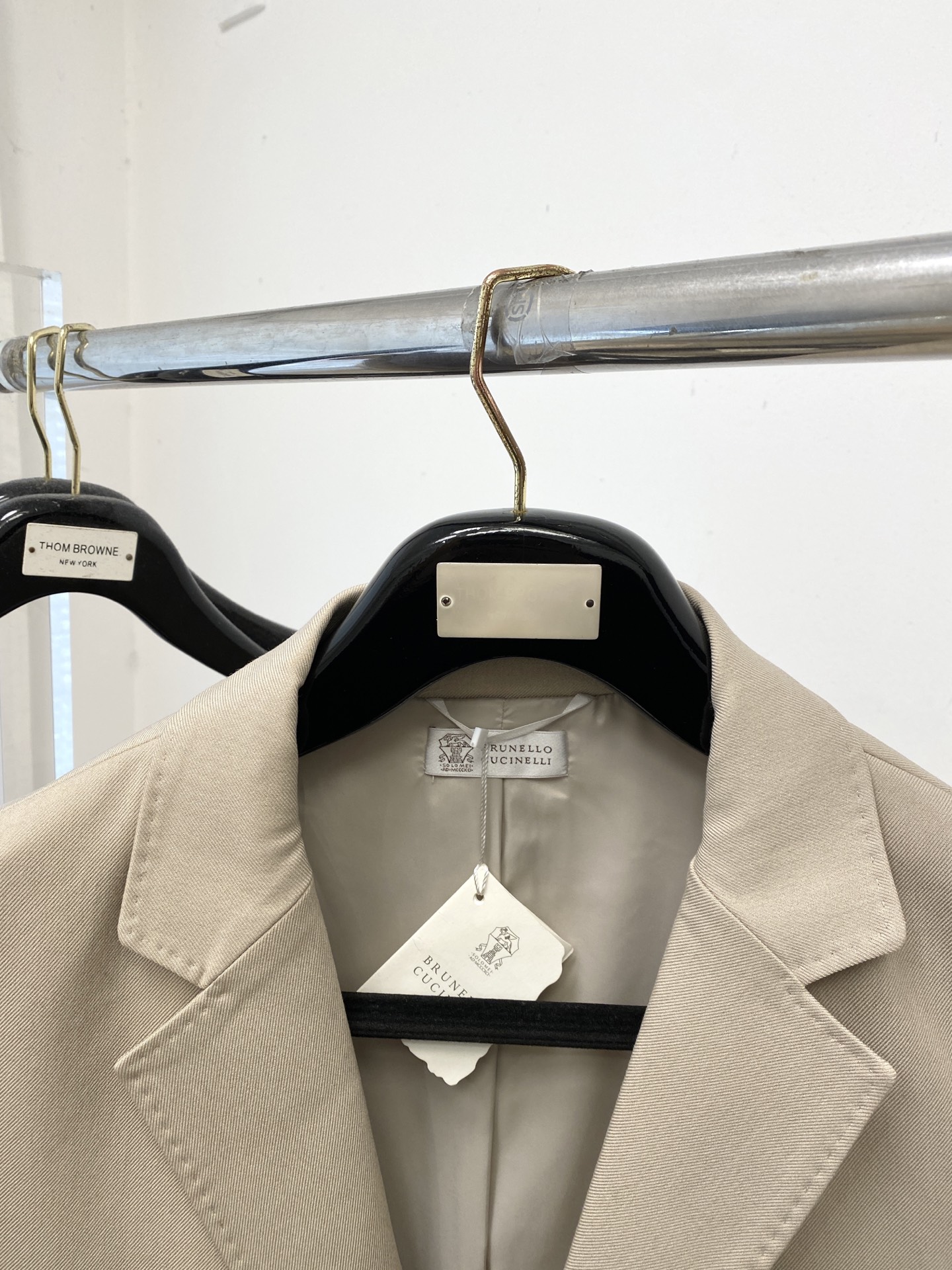 Brunello Cucinelli、2025新品西装外套，时尚帅气，简约百搭款，定制原版面料，不仅挺括