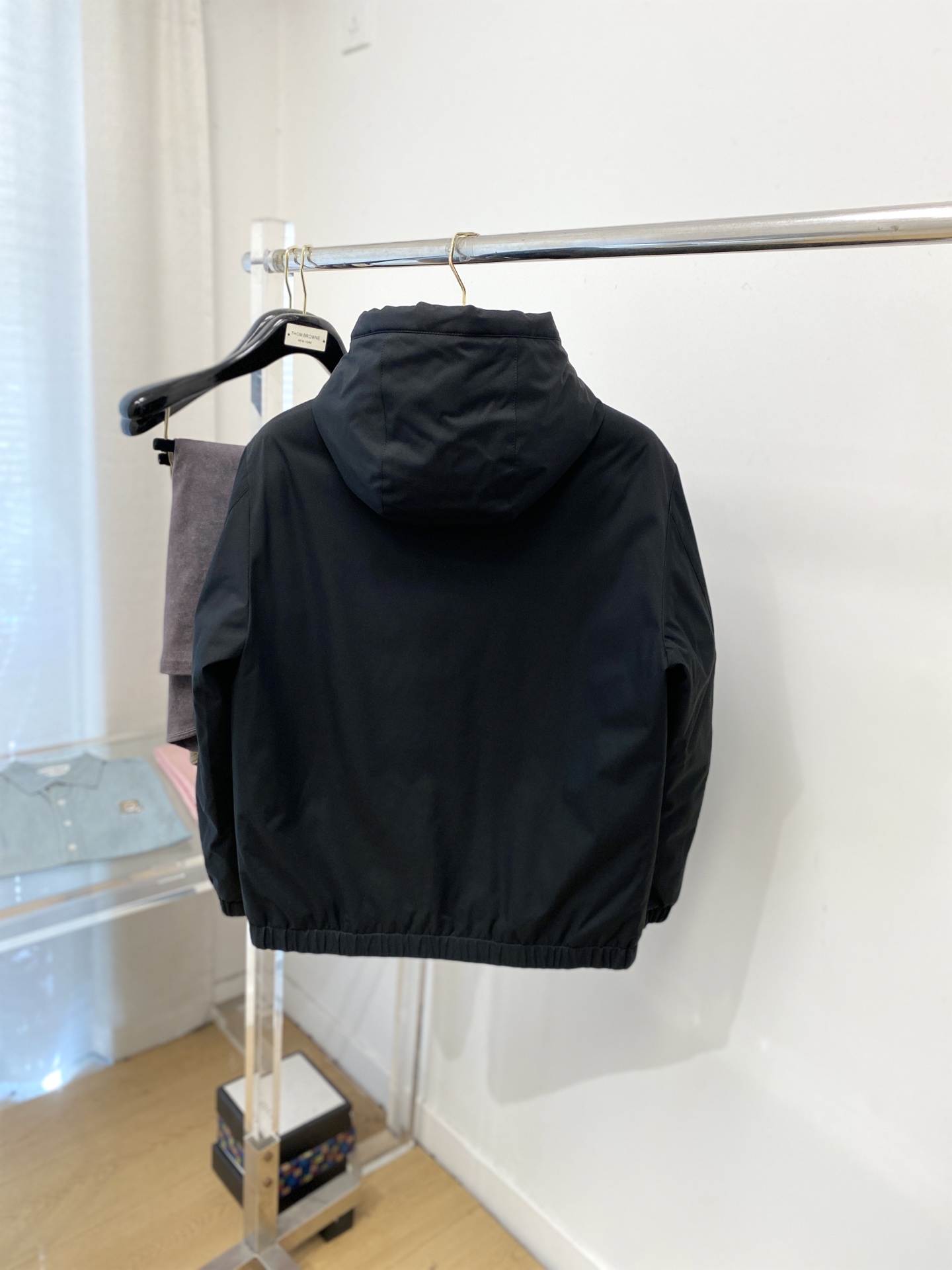 蒙口、2025最新款男士轻薄羽绒服、面料柔软舒适 ．上身版型超赞 ．拉链．辅料都是客供 、进口面料，轻便