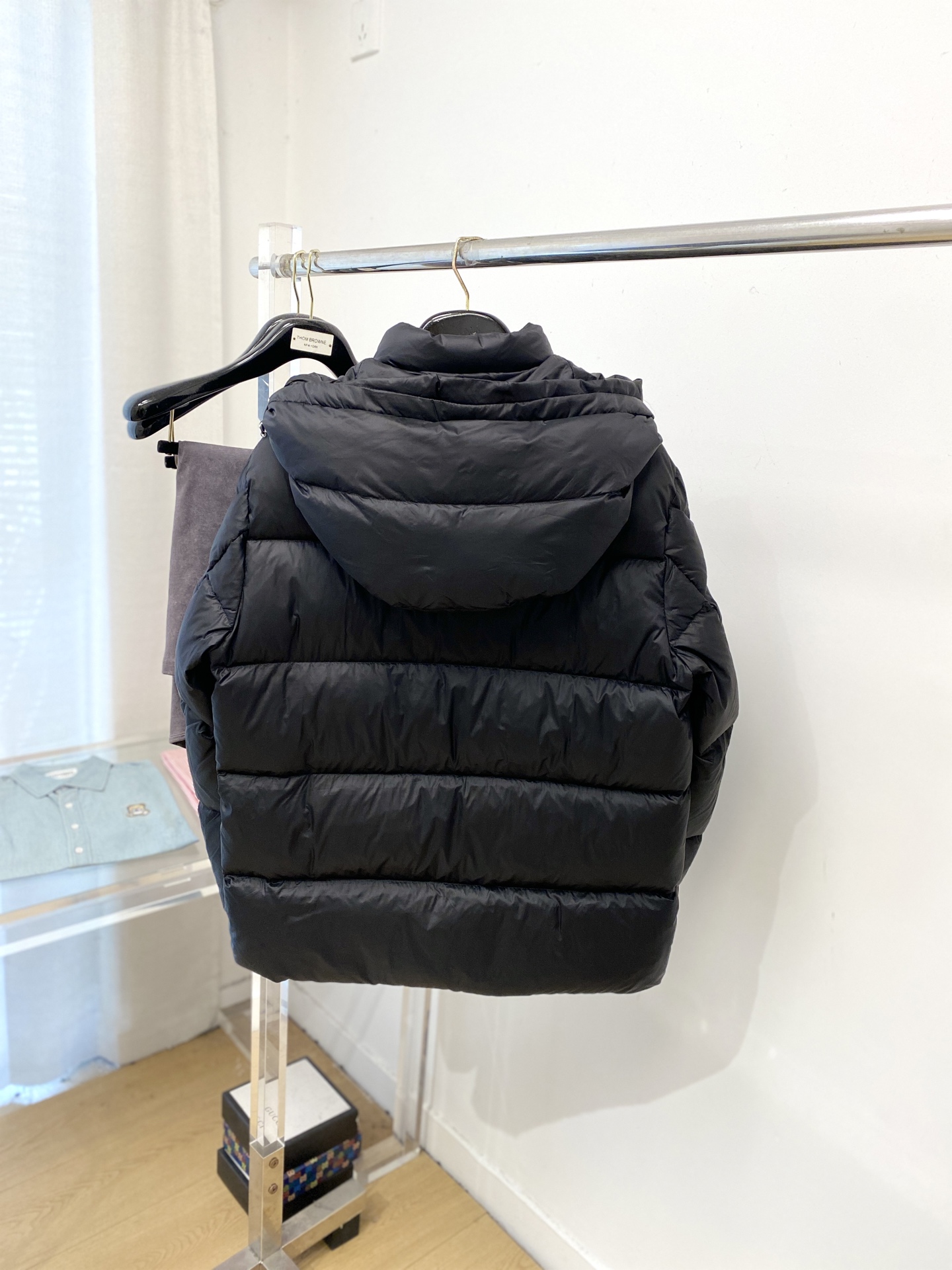 蒙口、2025最新款男士轻薄羽绒服、面料柔软舒适 ．上身版型超赞 ．拉链．辅料都是客供 、进口面料，轻便