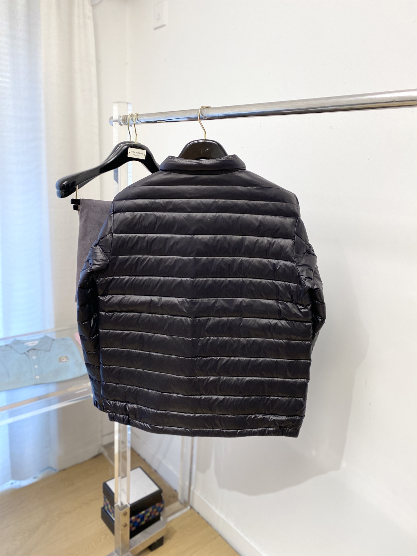 蒙口、2025最新款男士轻薄羽绒服、面料柔软舒适 ．上身版型超赞 ．拉链．辅料都是客供 、进口面料，轻便