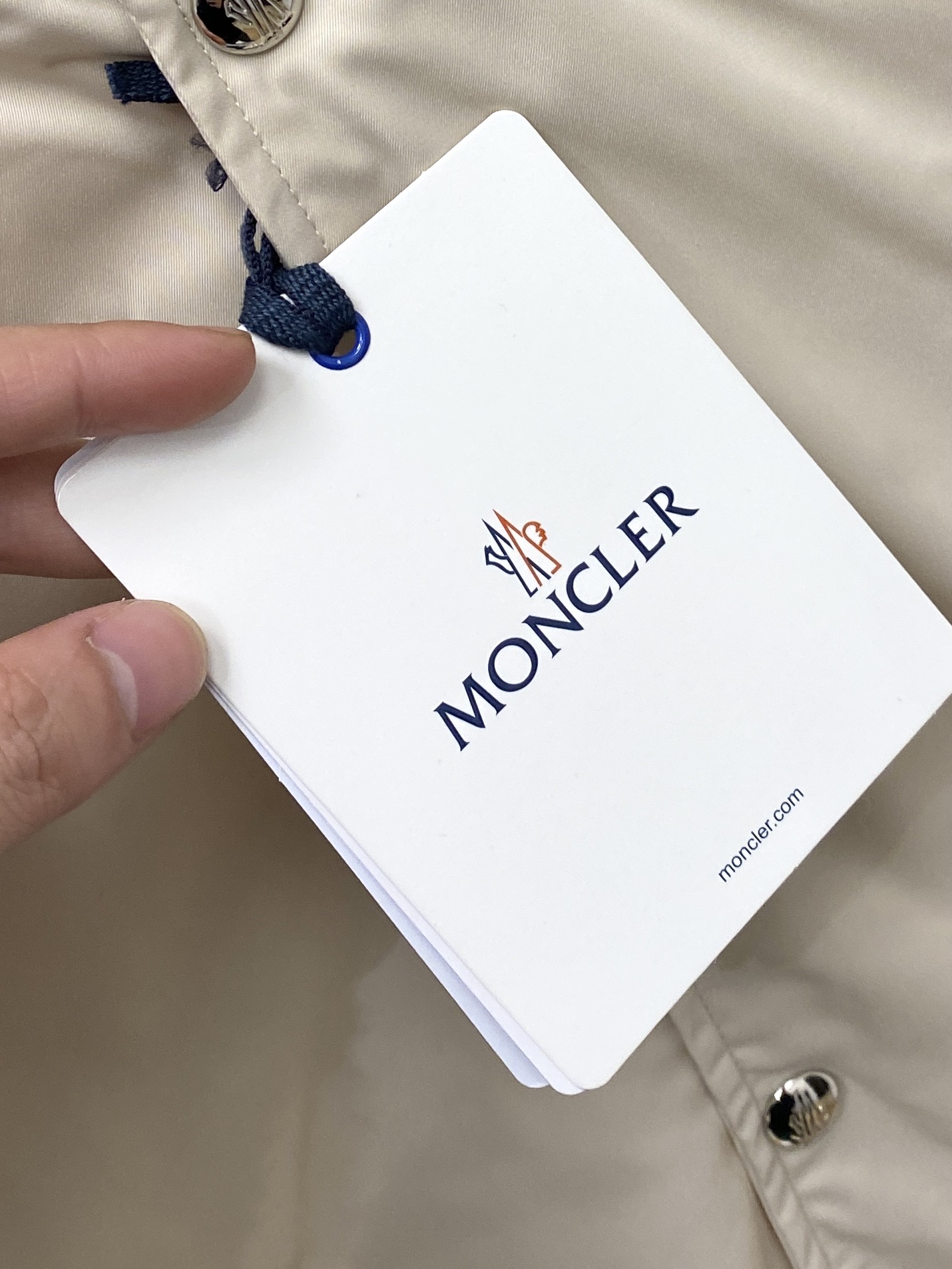 蒙口、2025新品夹克外套，时尚帅气，简约百搭款，袖口刺绣装饰图案logo，定制原版面料，不仅挺括，保持