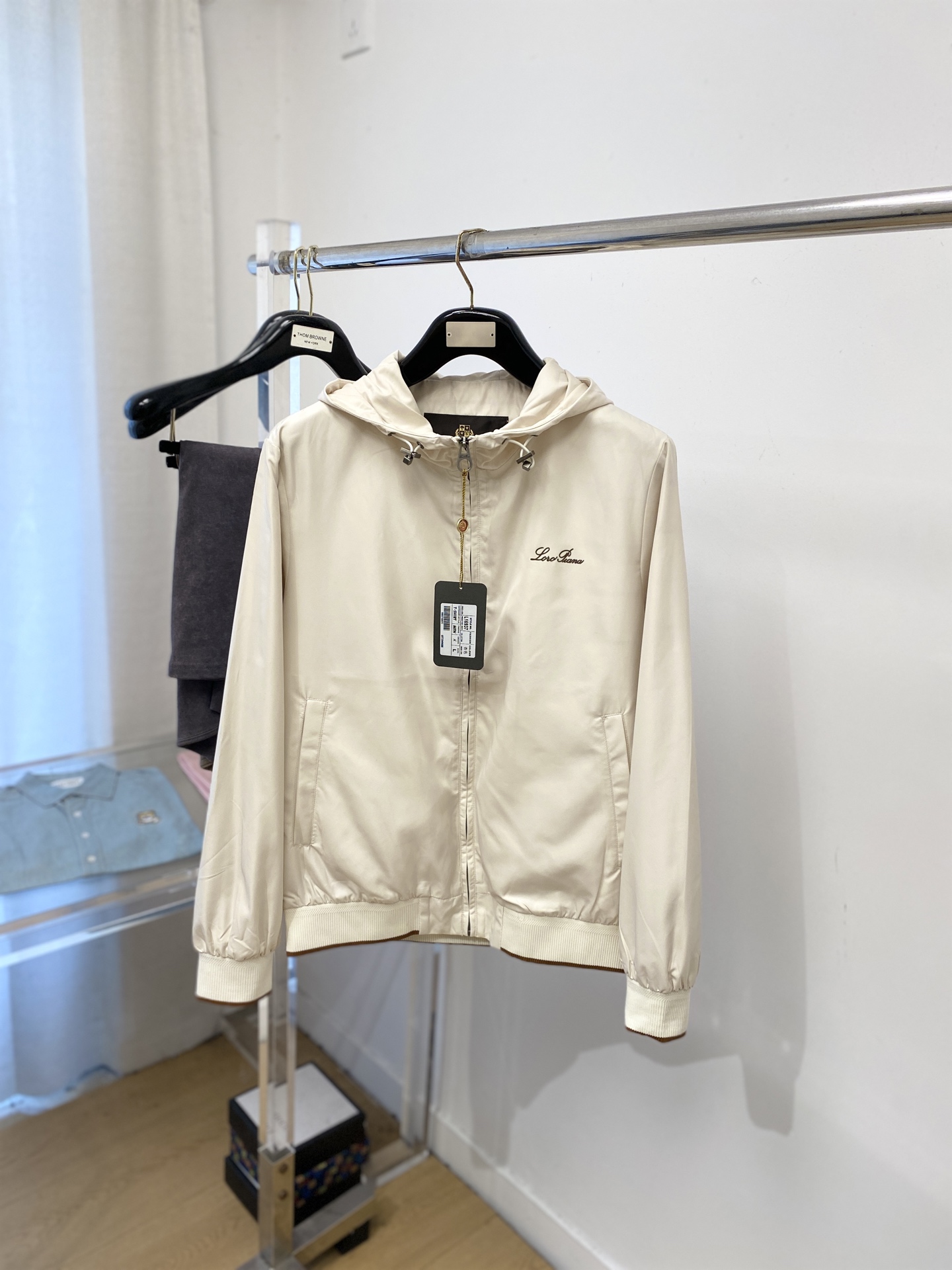 lP🆕、2025新品夹克外套，时尚帅气，简约百搭款，胸前顶级印胶装饰字母logo，定制原版面料，不仅挺括