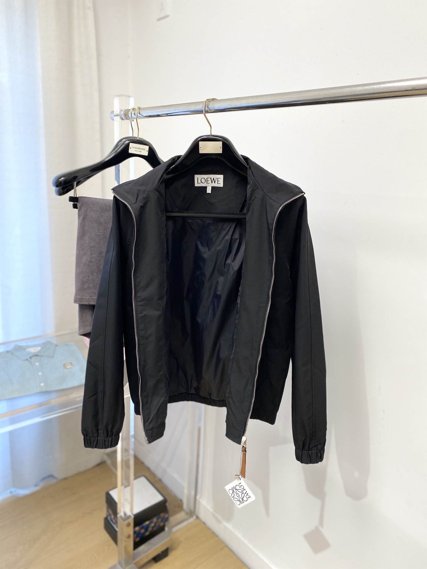 罗意威、2025新品夹克外套，时尚帅气，简约百搭款，胸前精致刺绣图案logo，定制原版面料，不仅挺括，保