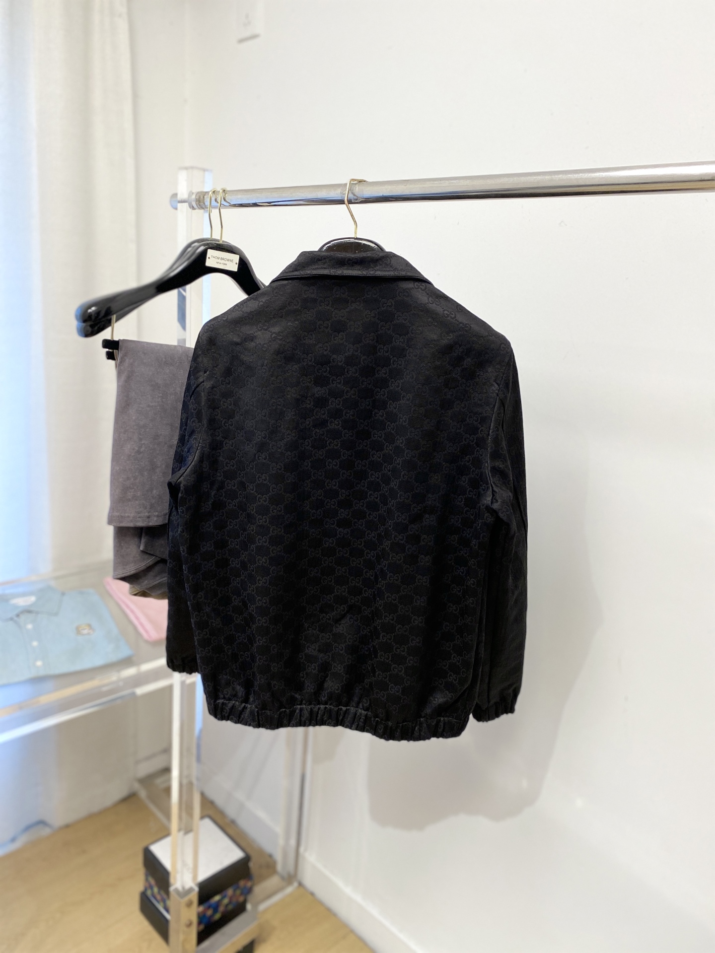 古奇、2025新品夹克外套，时尚帅气，简约百搭款，顶级数码定位定织字母logo，定制原版面料，不仅挺括，