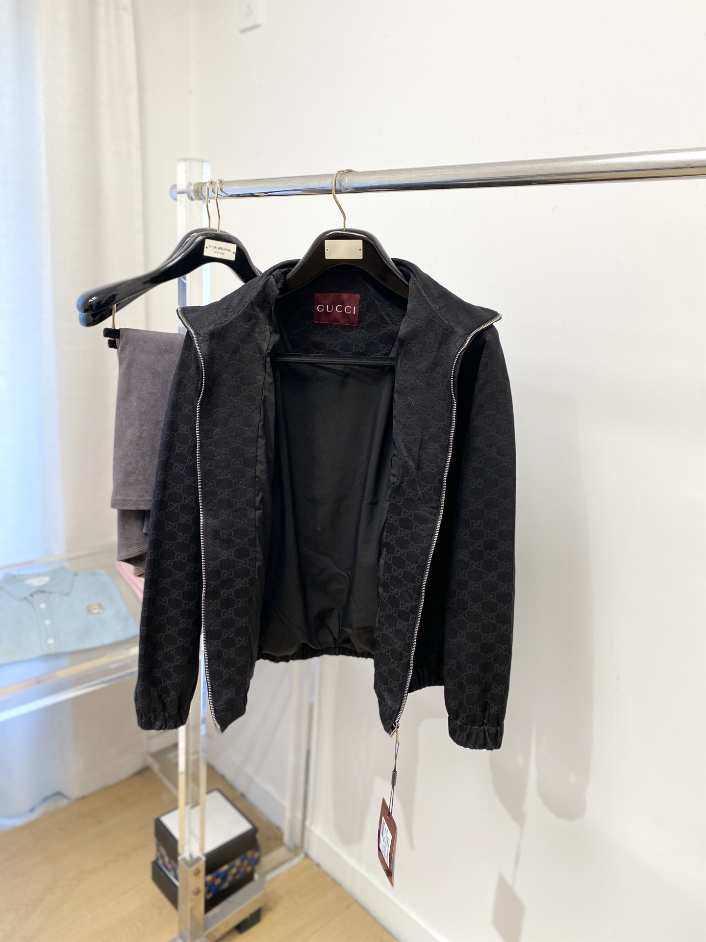 古奇、2025新品夹克外套，时尚帅气，简约百搭款，顶级数码定位定织字母logo，定制原版面料，不仅挺括，