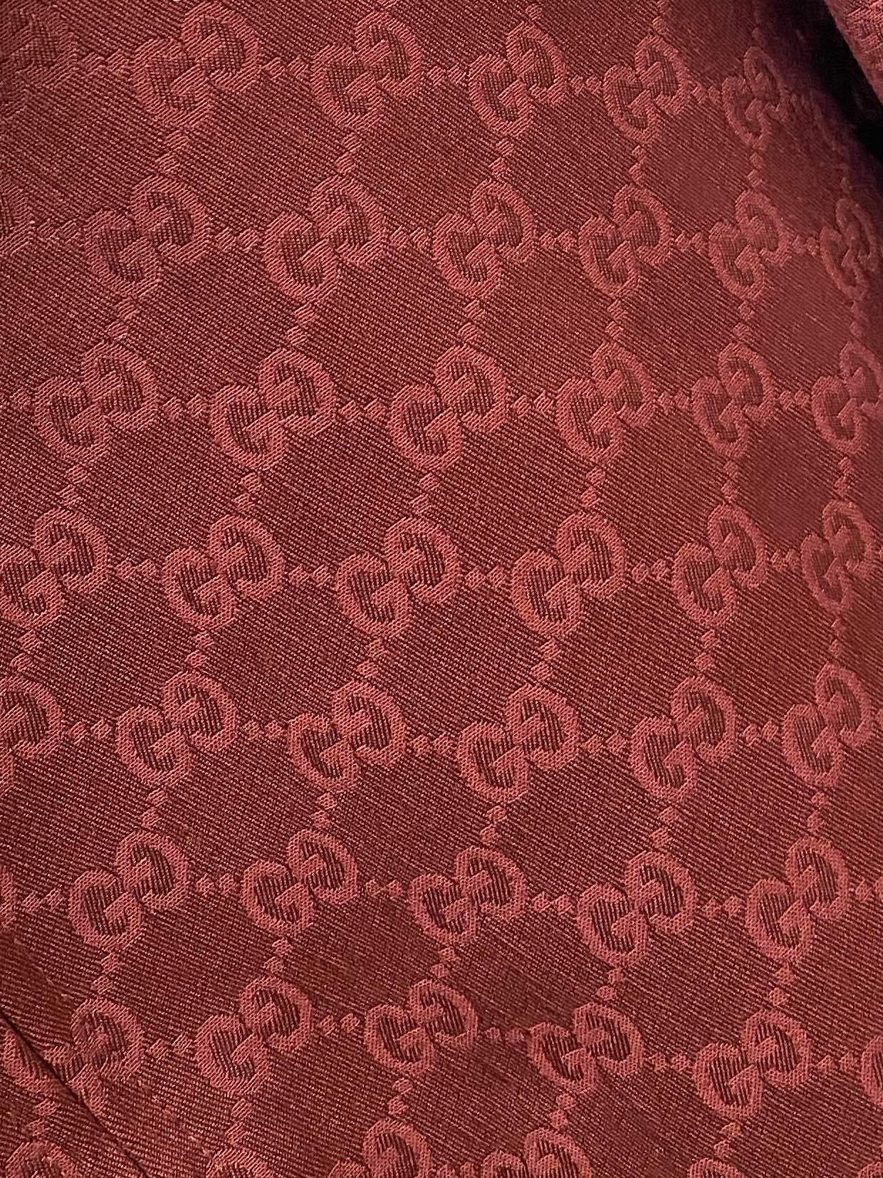 古奇、2025新品夹克外套，时尚帅气，简约百搭款，顶级数码定位定织字母logo，定制原版面料，不仅挺括，