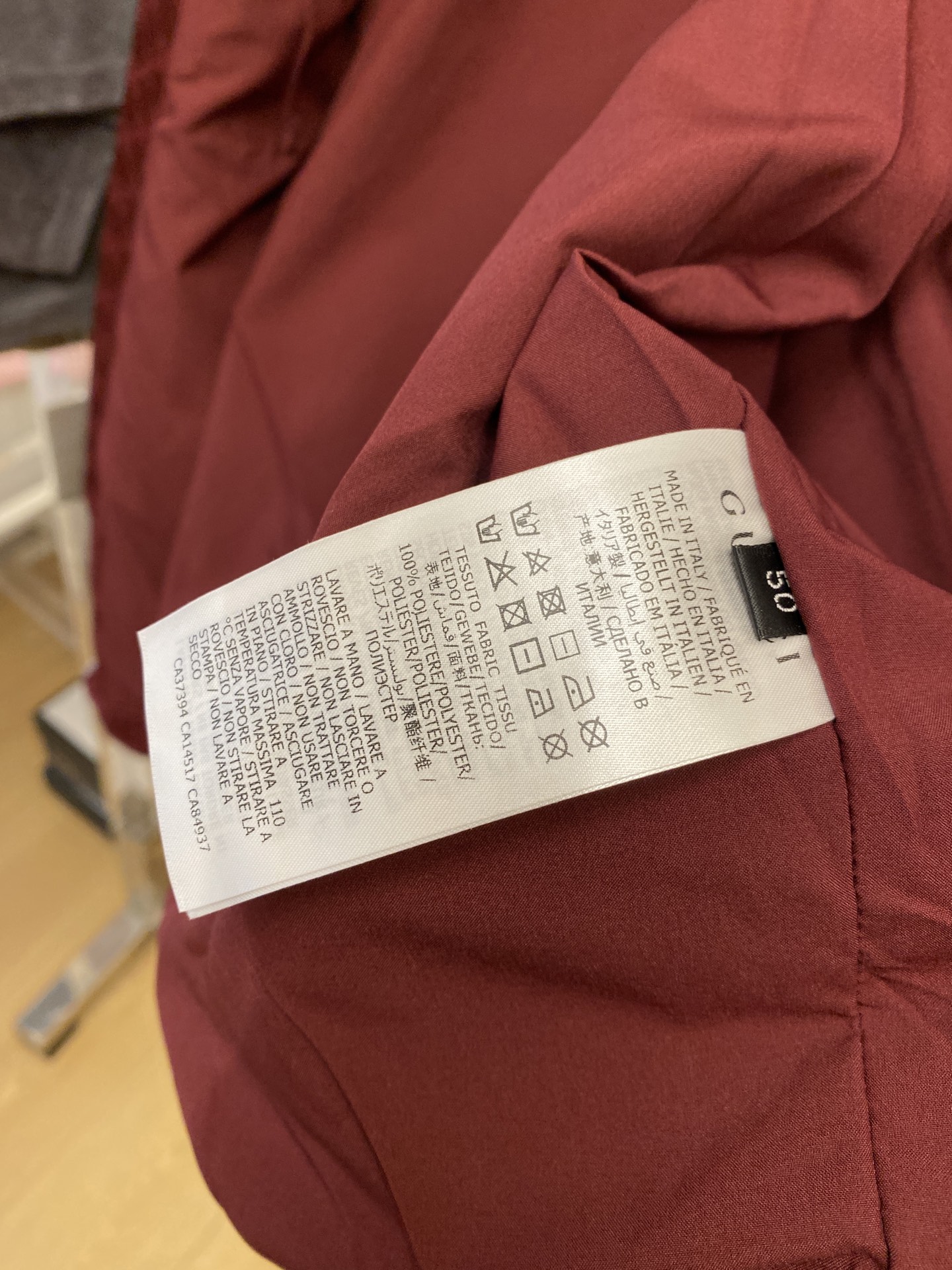 古奇、2025新品夹克外套，时尚帅气，简约百搭款，顶级数码定位定织字母logo，定制原版面料，不仅挺括，