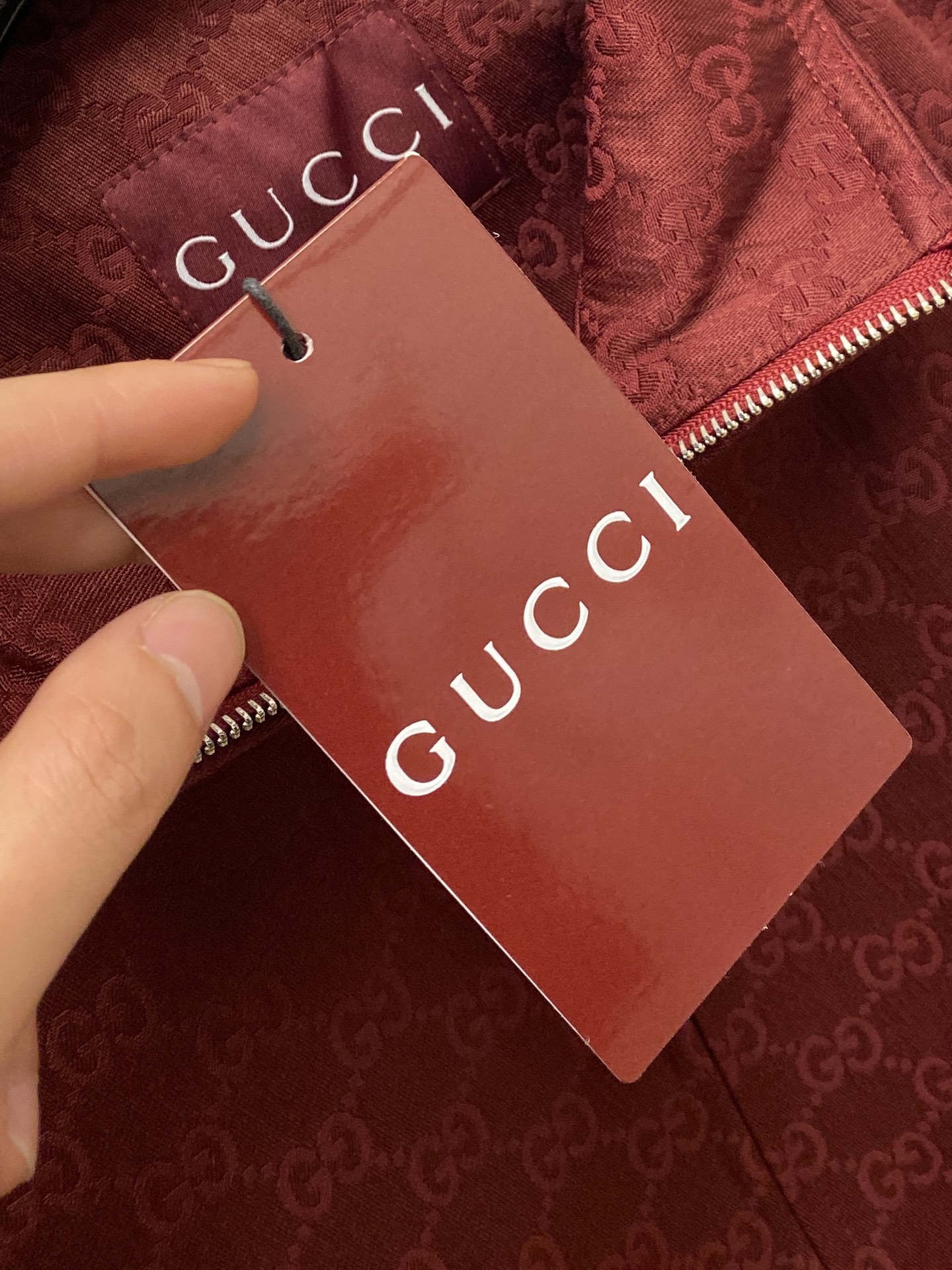 古奇、2025新品夹克外套，时尚帅气，简约百搭款，顶级数码定位定织字母logo，定制原版面料，不仅挺括，