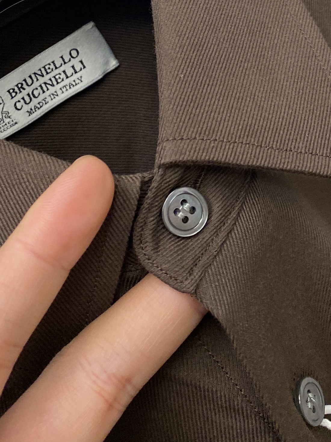 Brunello Cucinelli、2025新品衬衫，时尚帅气，简约百搭款，定制原版面料，不仅挺括，保