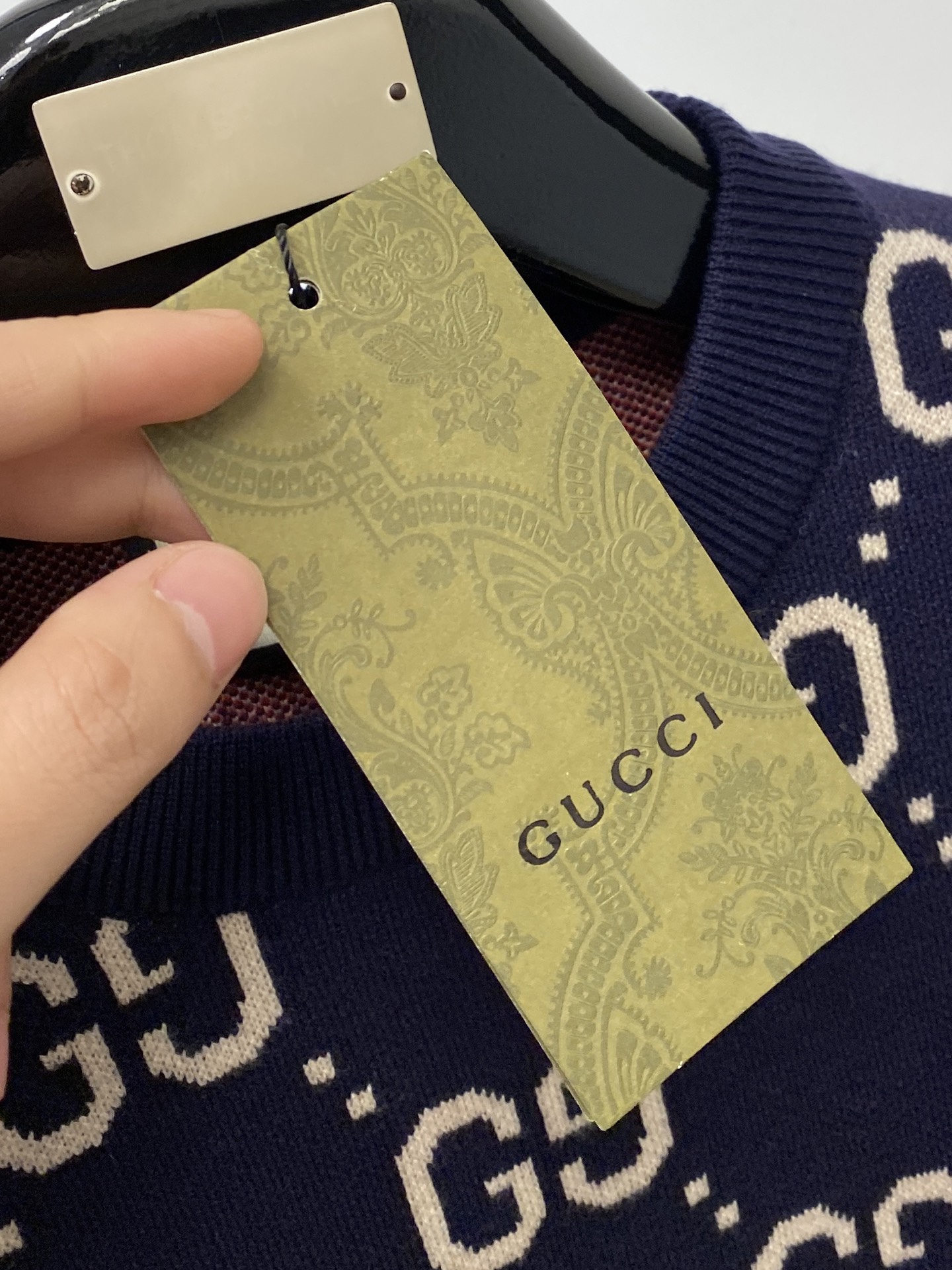 支持年后退换！ 古奇、2025新品羊毛衣 具有手感细腻柔软，可直接与肌肤接触，让暖心的纱线变化出细腻的质