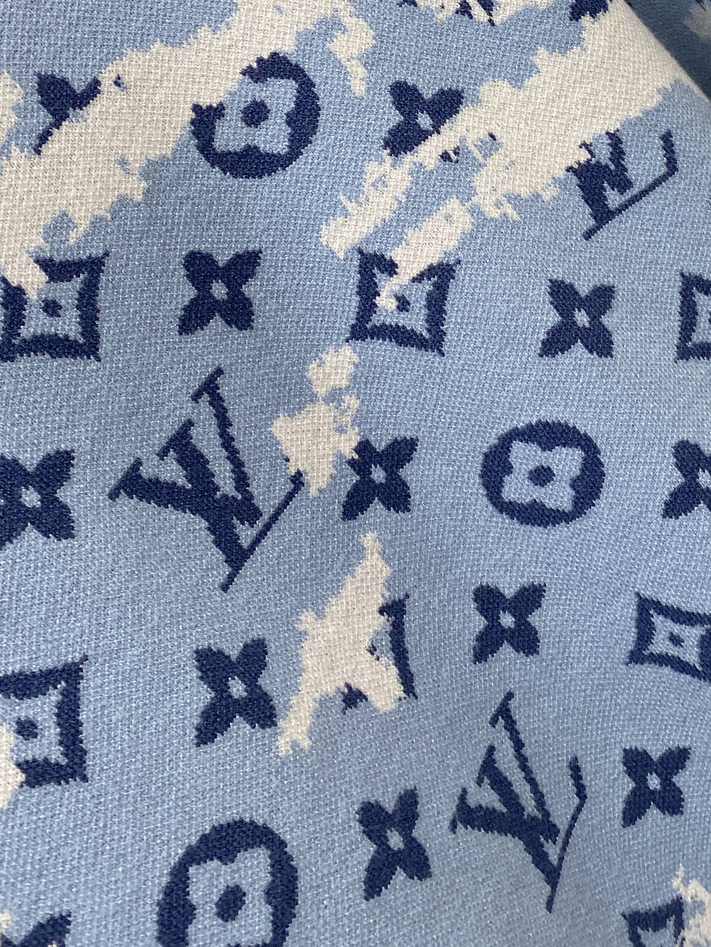 支持年后退换！ 路易威登、2025新品羊毛衣 具有手感细腻柔软，可直接与肌肤接触，让暖心的纱线变化出细腻