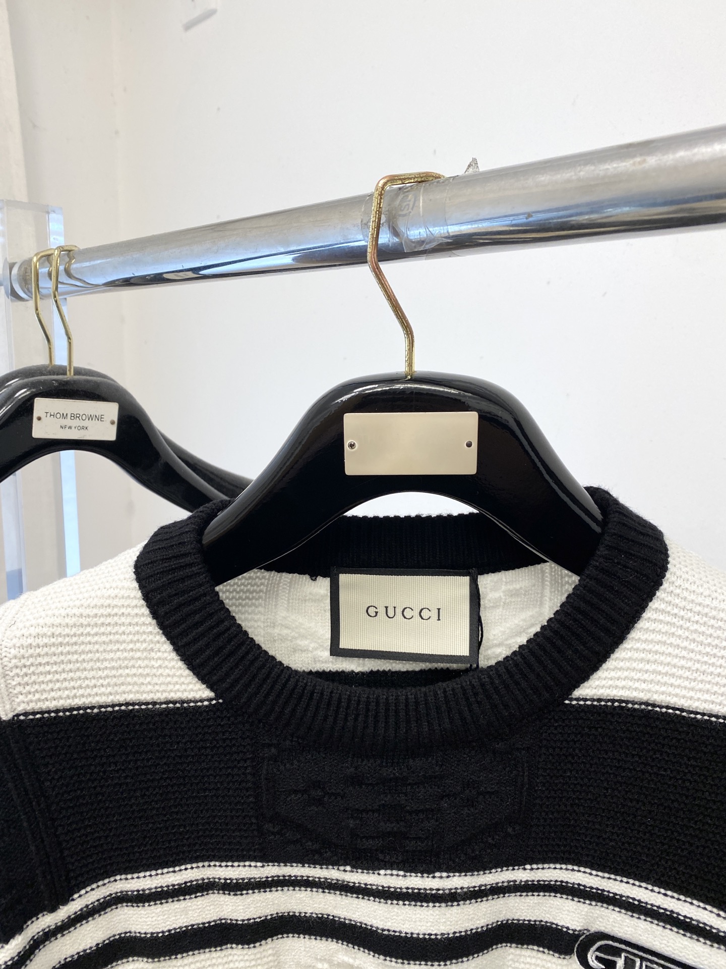 支持年后退换！ 古奇、2025新品羊毛衣 具有手感细腻柔软，可直接与肌肤接触，让暖心的纱线变化出细腻的质