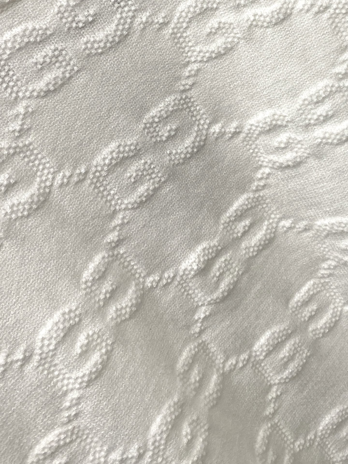 支持年后退换！ 古奇、2025新品羊毛衣 具有手感细腻柔软，可直接与肌肤接触，让暖心的纱线变化出细腻的质