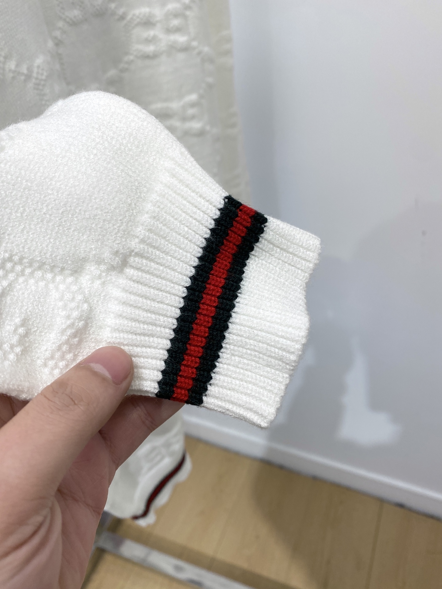 支持年后退换！ 古奇、2025新品羊毛衣 具有手感细腻柔软，可直接与肌肤接触，让暖心的纱线变化出细腻的质