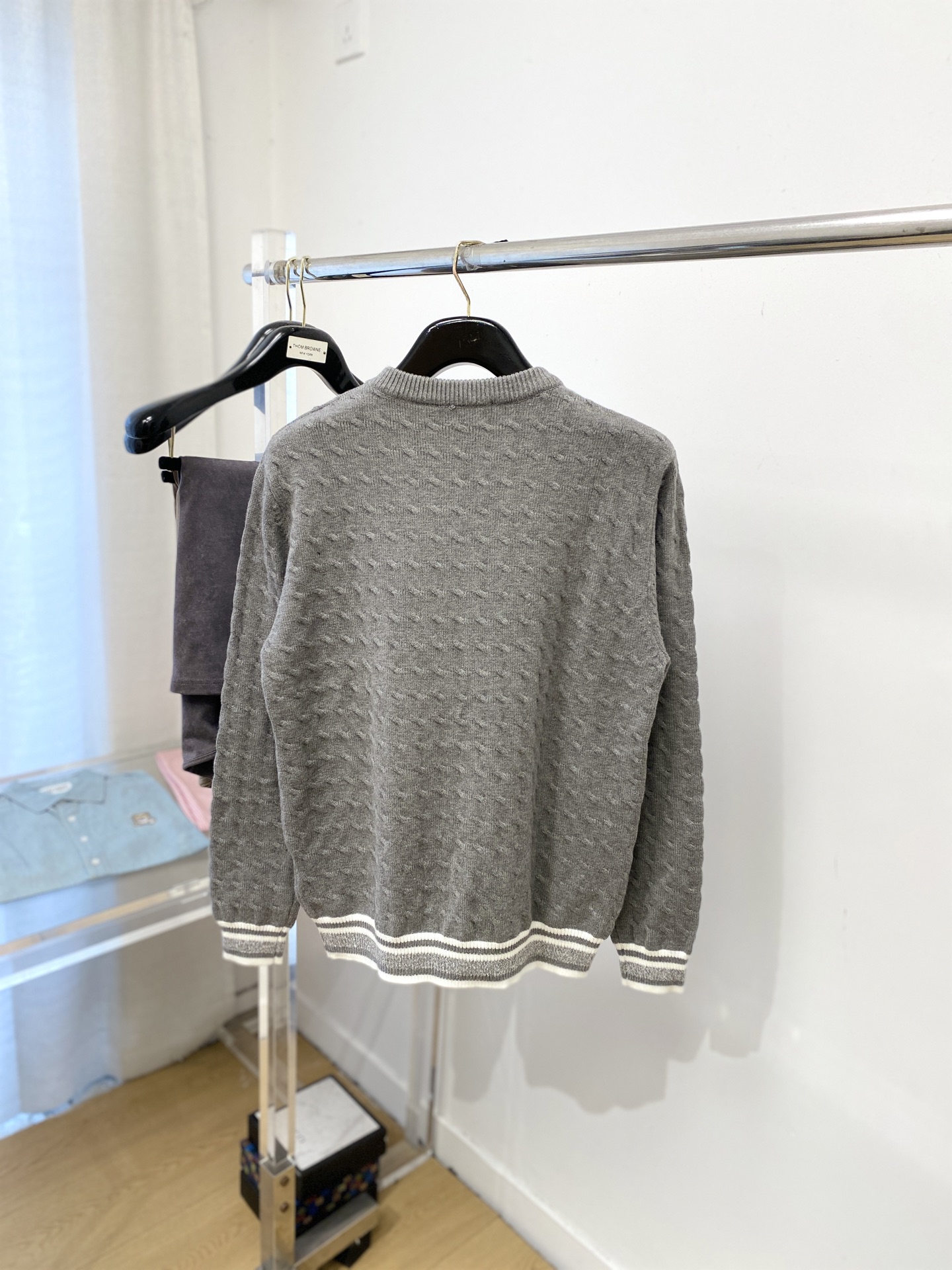 支持年后退换！ 普拉达、2025新品羊毛衣 具有手感细腻柔软，可直接与肌肤接触，让暖心的纱线变化出细腻的