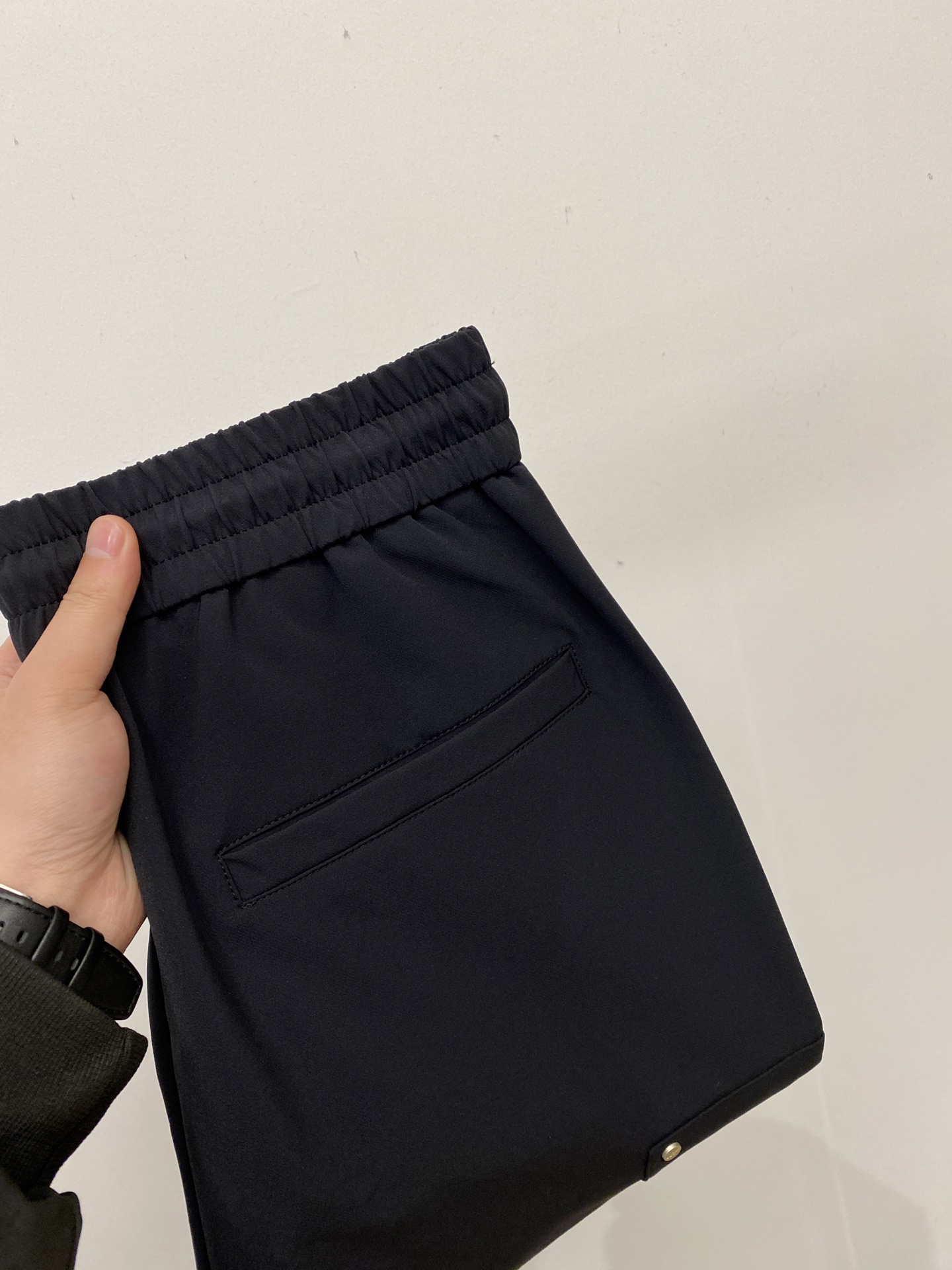 NO:645017,Balenciaga, 2025 popular casual pants, high elasticity, slimming, simple and versatile, popular style, fine workmanship, every stitch can be seen attentiveness, favorite of many celebrities and Internet celebrities, elongating body proportions!  Slightly elastic ^_^Comfortable fabric Details Body size M-3XL,,balenciaga,alexander wang19860909巴黎世家、2025爆款休闲裤 高弹显瘦必爆简约百搭爆款,做工精细,每一针都看得到用心,超多明星网红最爱 拉长身材比例哦！微弹 ^_^舒适面料 细节体码数M-3XL,,balenciaga,alexander wang,Men's clothing