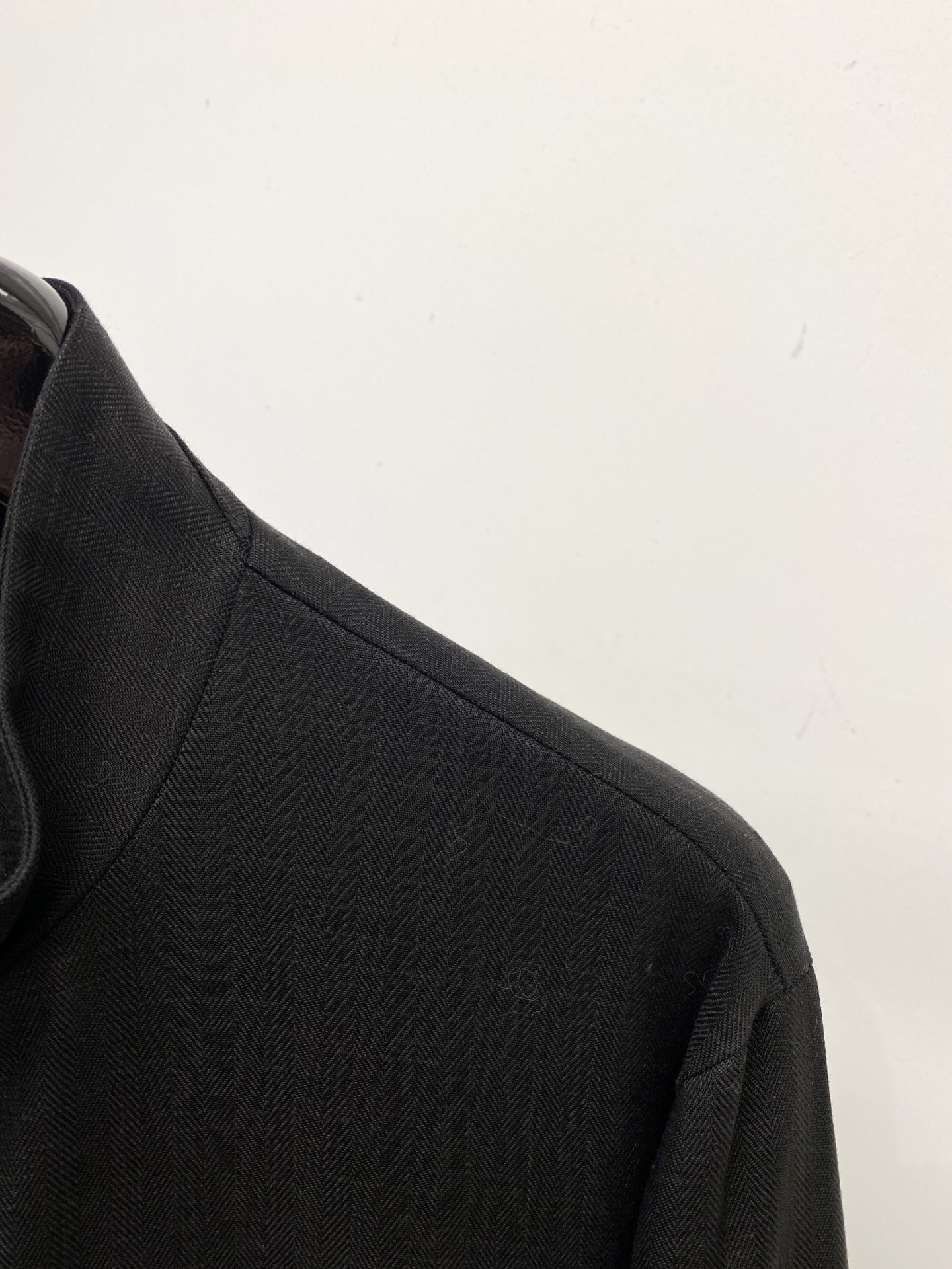 lP🆕、2025新品夹克外套，时尚帅气，简约百搭款，胸前精致刺绣字母logo，定制原版面料，不仅挺括，保