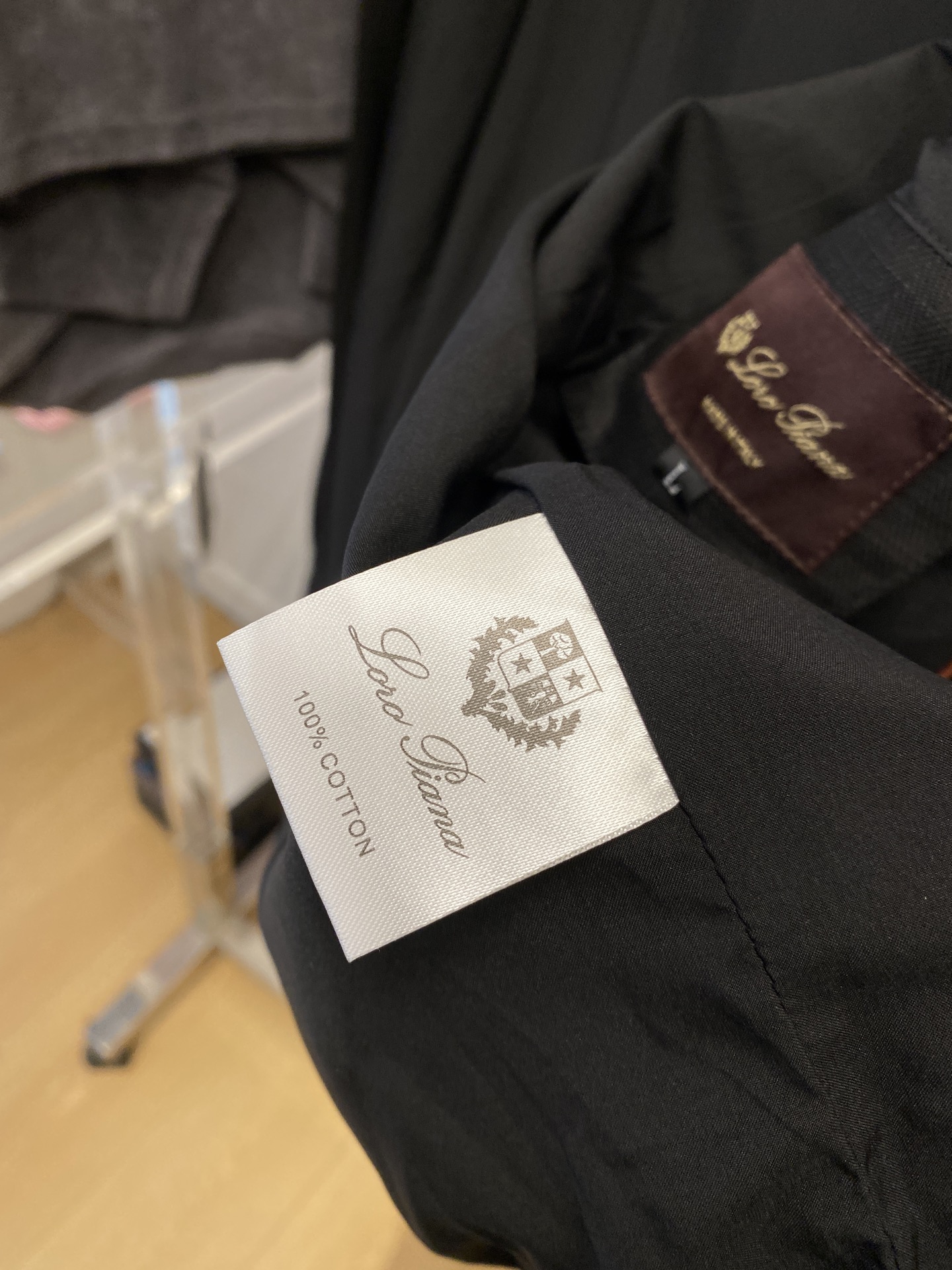 lP🆕、2025新品夹克外套，时尚帅气，简约百搭款，胸前精致刺绣字母logo，定制原版面料，不仅挺括，保