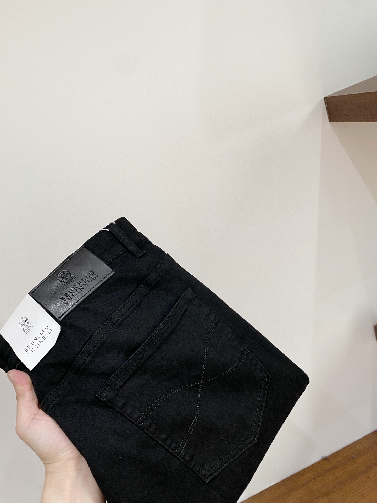 NO:651401,Brunello Cucinelli, 2025 latest products, available at counters simultaneously, original goods, washed casual jeans, imported original washed stretch fabrics, comfortable and elastic, original hardware accessories decorated with logo, super correct version, extremely high grade, counter quality, fashionable upper body, size 29-40, buy now,, brunello cucinelli, jeans, alexander wang19860909Brunello Cucinelli、2025最新品,专柜同步有售,原单狠货,水洗休闲牛仔裤,进口原版水洗弹力面料,舒适有弹性,原版五金辅料装饰logo,版型超正,档次极高,专柜品质,上身时尚有型,码数29-40 立即抢购,,brunello cucinelli,jeans,alexander wang,Men's clothing