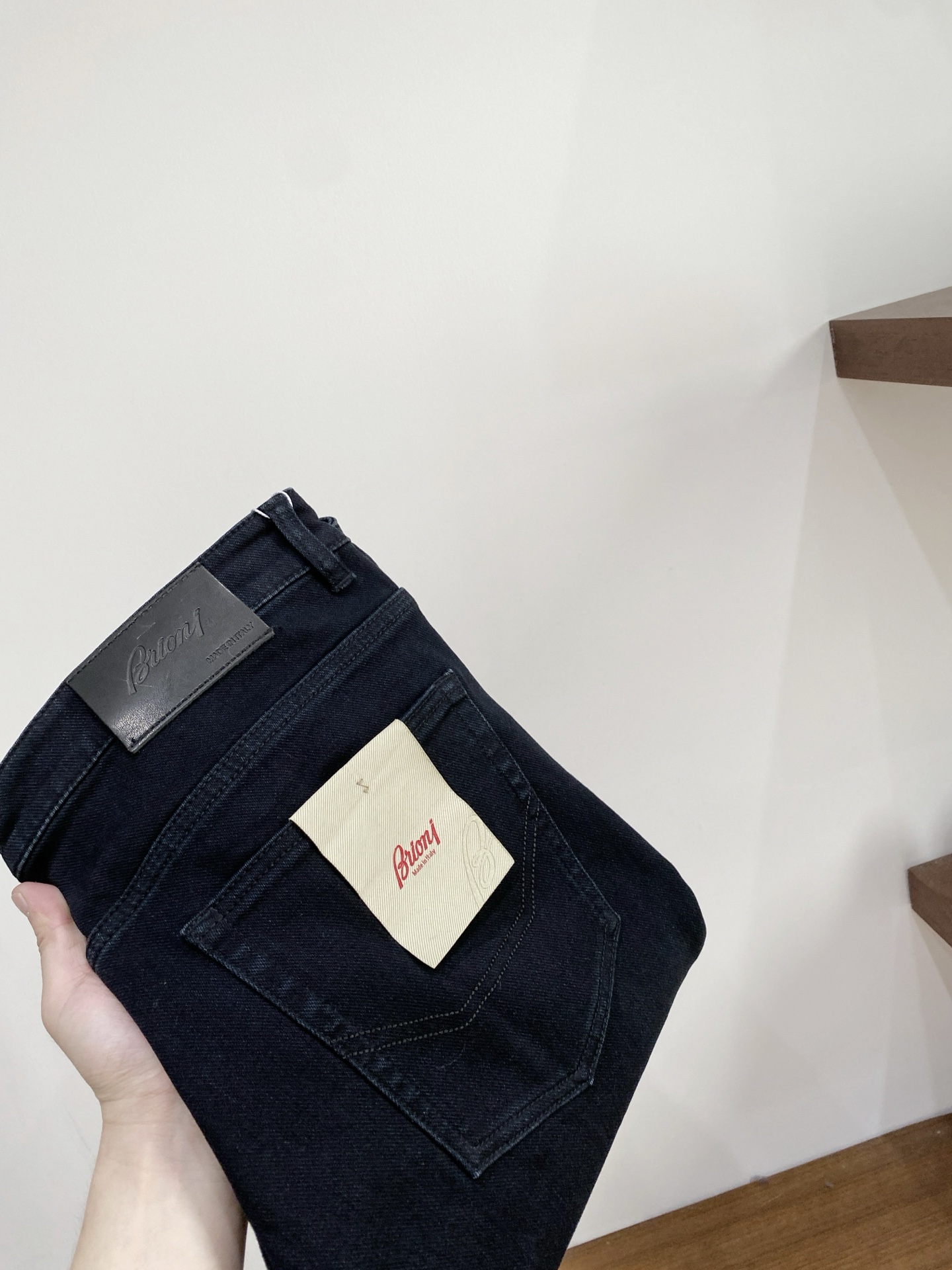 NO:651333,Buomi fashion brand, 2025 latest products, available at counters at the same time, original goods, washed casual jeans, imported original washed stretch fabrics, comfortable and elastic, original hardware accessories decorated with logo, super correct version, extremely high grade, counter quality, fashionable and stylish upper body, size 29-40, buy now, jeans, alexander wang19860909Buomi 时尚潮牌、2025最新品,专柜同步有售,原单狠货,水洗休闲牛仔裤,进口原版水洗弹力面料,舒适有弹性,原版五金辅料装饰logo,版型超正,档次极高,专柜品质,上身时尚有型,码数29-40 立即抢购,,jeans,alexander wang,Men's clothing