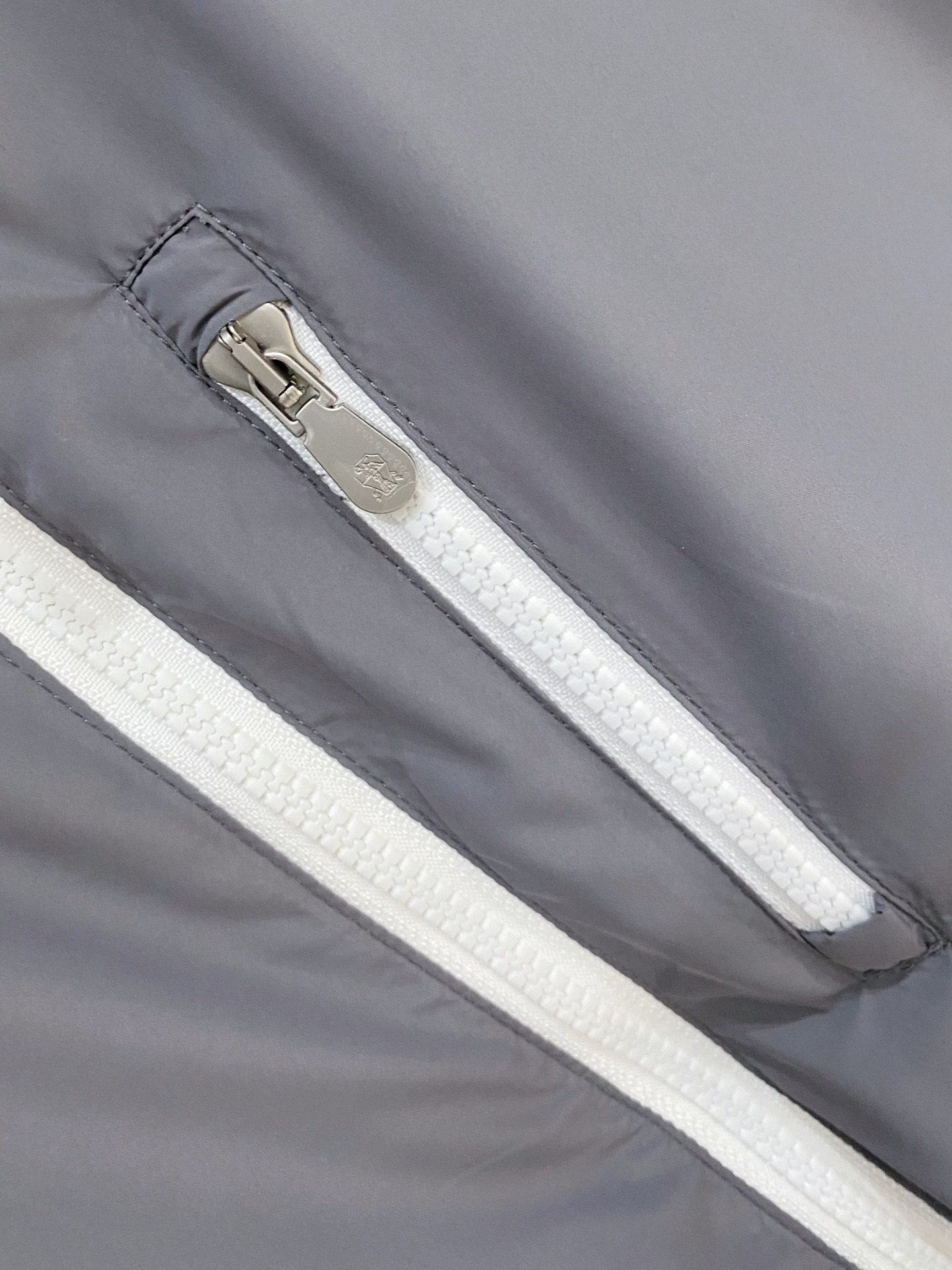 Brunello Cucinelli、2025新品双面穿夹克外套，时尚帅气，简约百搭款，原版五金辅料lo