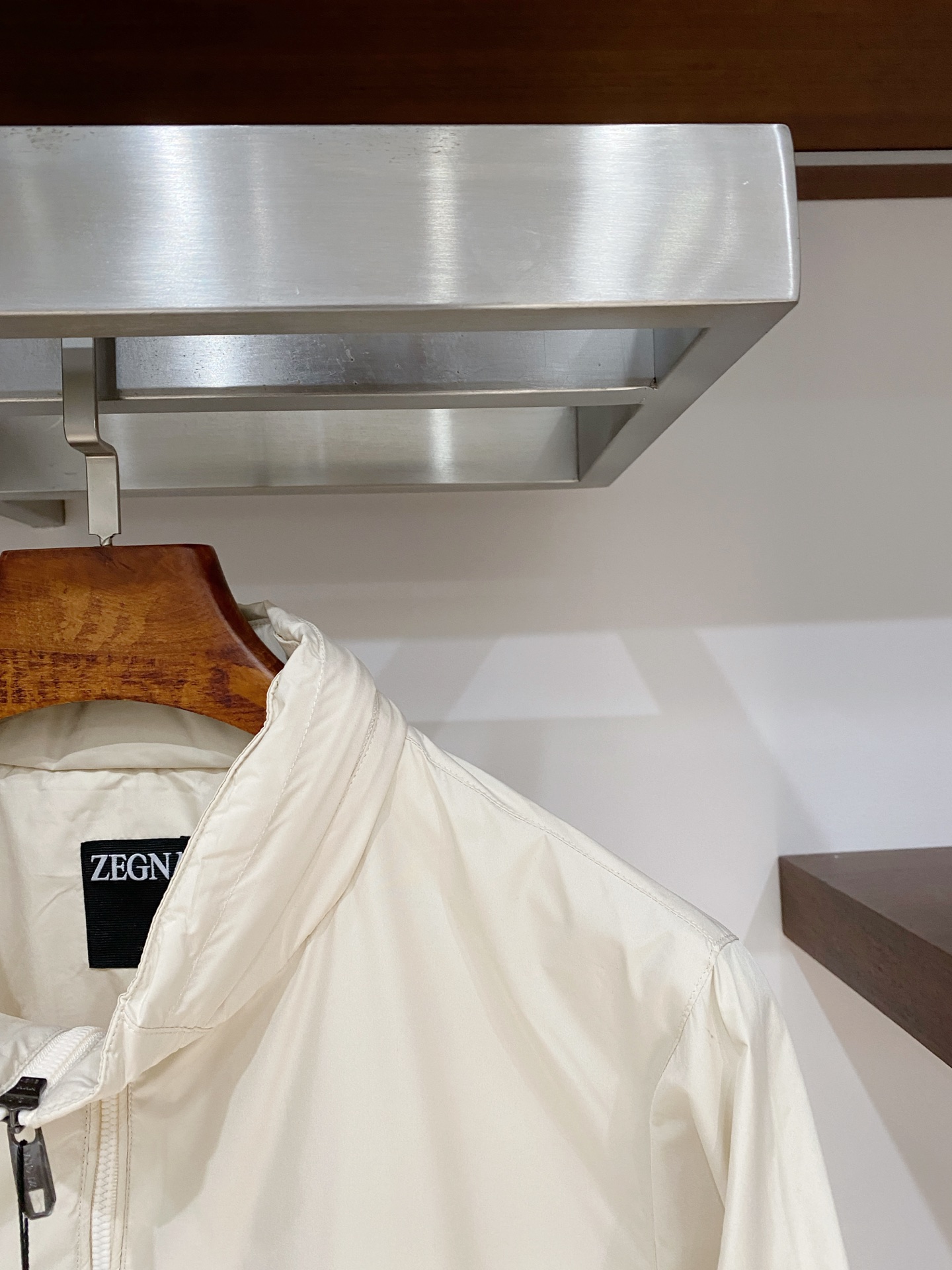 杰尼亚、2025新品夹克外套，时尚帅气，简约百搭款，胸前顶级印胶字母logo，定制原版面料，不仅挺括，保