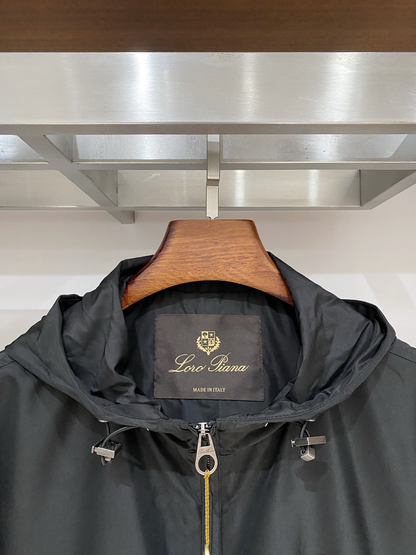 lP🆕、2025新品夹克外套，时尚帅气，简约百搭款，胸前顶级印胶装饰字母logo，定制原版面料，不仅挺括