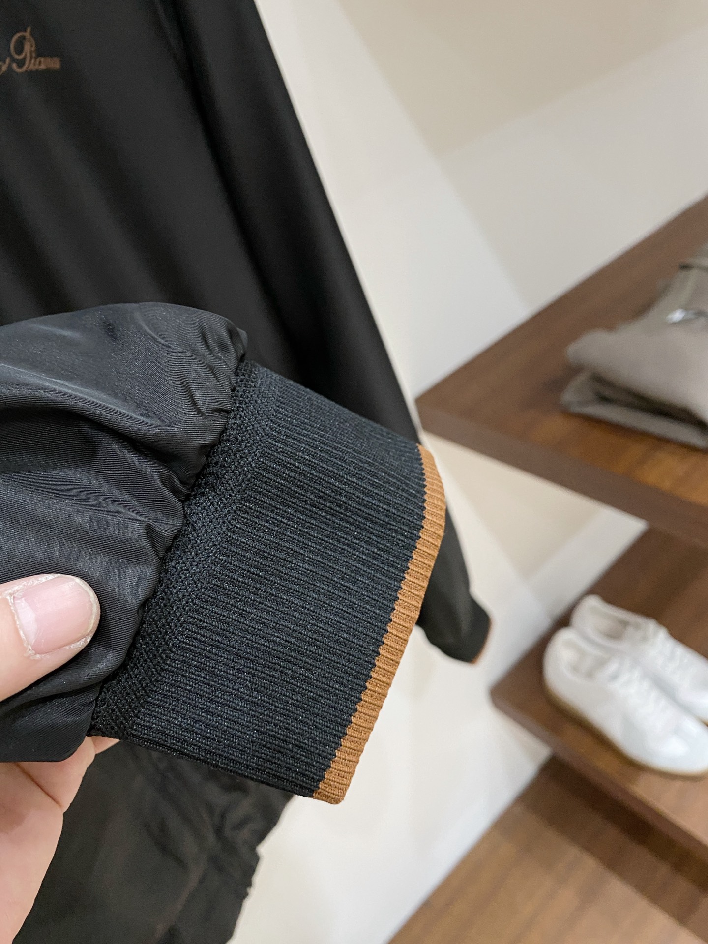 lP🆕、2025新品夹克外套，时尚帅气，简约百搭款，胸前顶级印胶装饰字母logo，定制原版面料，不仅挺括