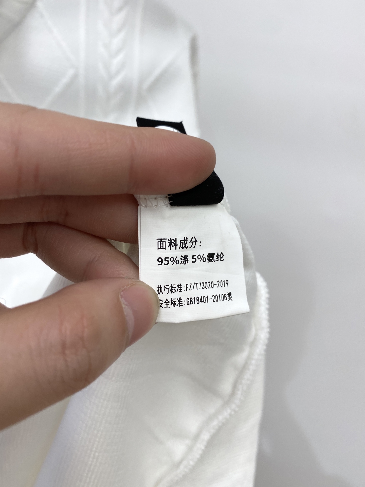 POLO、2025新品卫衣，帅气时尚，胸前精致刺绣图案logo，简约百搭款。面料棉 不仅挺括，保持潮流的