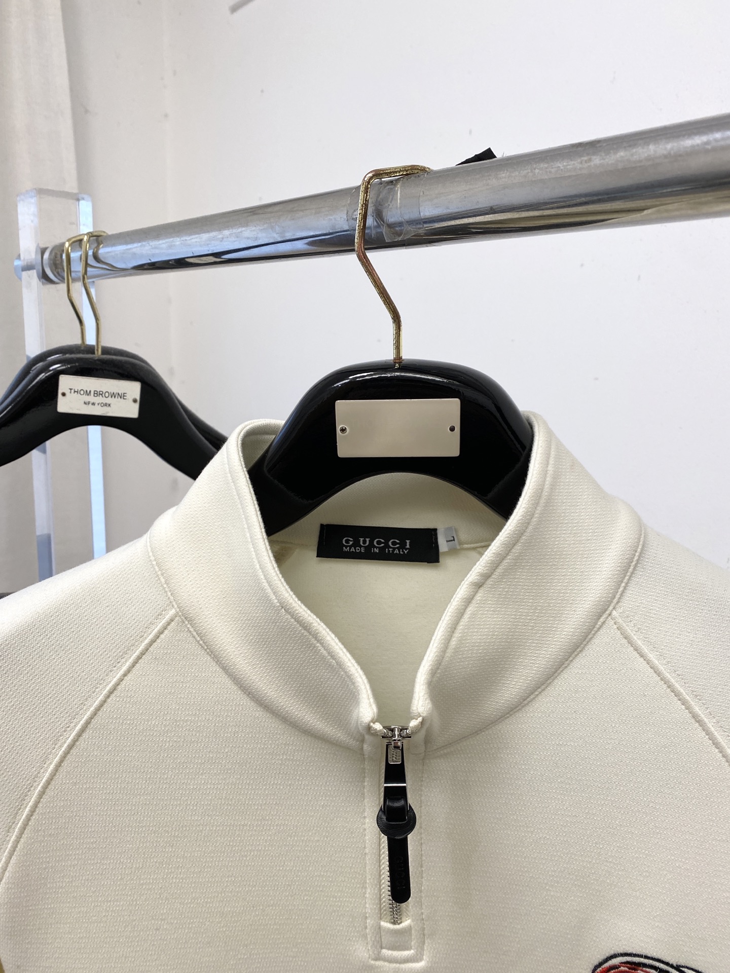 支持年后退换！ 古奇、2025新品卫衣，帅气时尚，胸前精致刺绣字母logo，简约百搭款。面料棉 不仅挺括