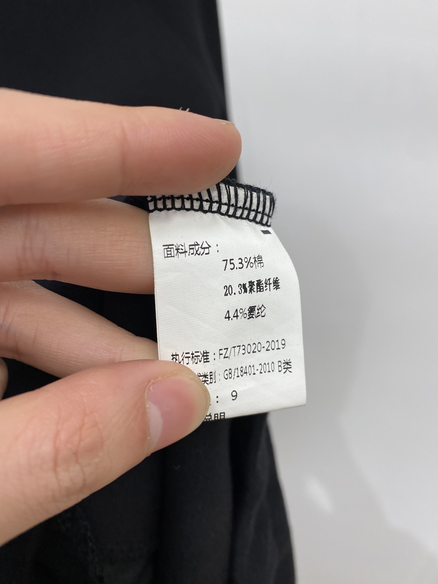 支持年后退换！ 古奇、2025新品卫衣，帅气时尚，胸前精致刺绣字母logo，简约百搭款。面料棉 不仅挺括