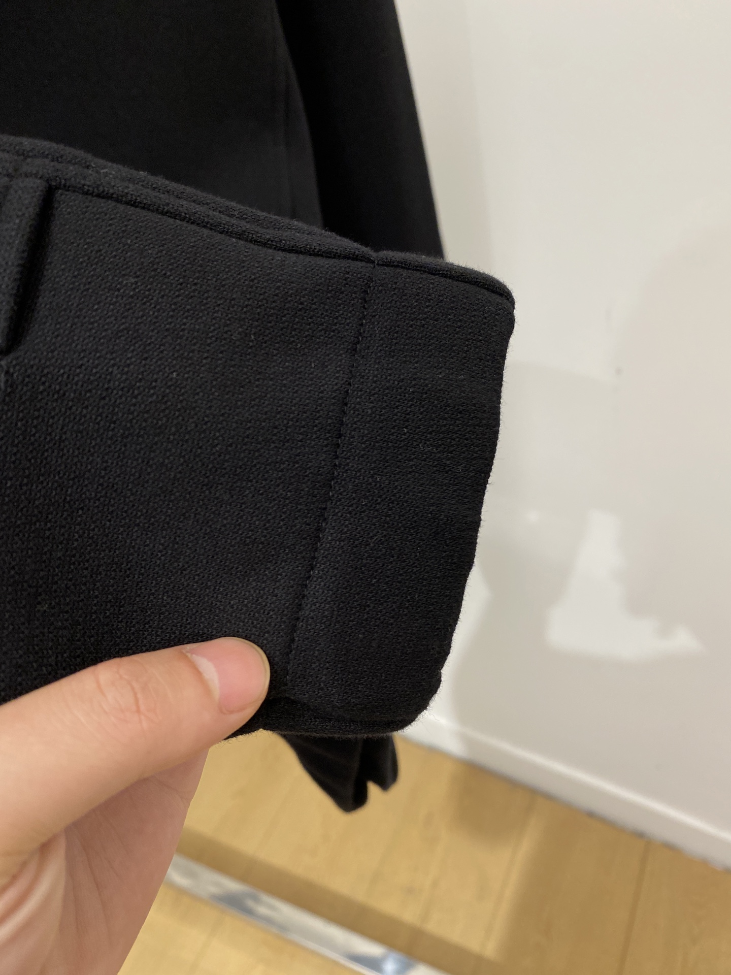 支持年后退换！ 古奇、2025新品卫衣，帅气时尚，胸前精致刺绣字母logo，简约百搭款。面料棉 不仅挺括