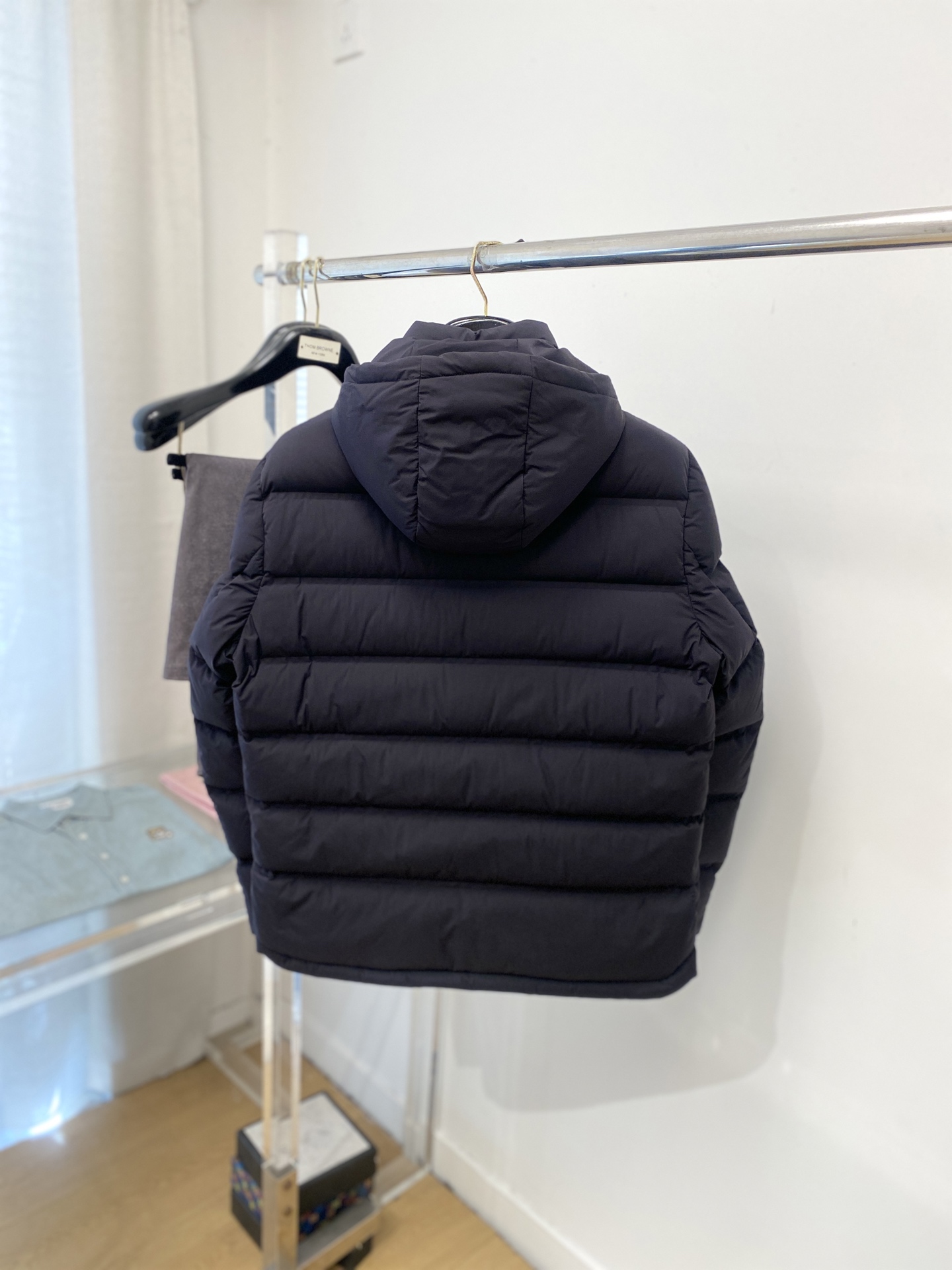 Brunello Cucinelli、2025最新款男士轻薄羽绒服、面料柔软舒适 ．上身版型超赞 ．拉链