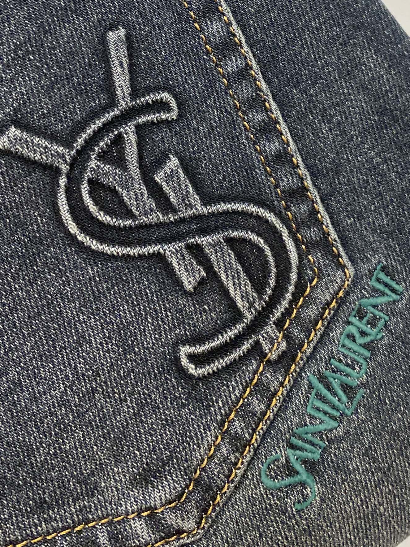 支持年后退换！ YSL 圣罗兰、2025最新品，专柜同步有售，原单狠货，水洗休闲牛仔裤，进口原版水洗弹力