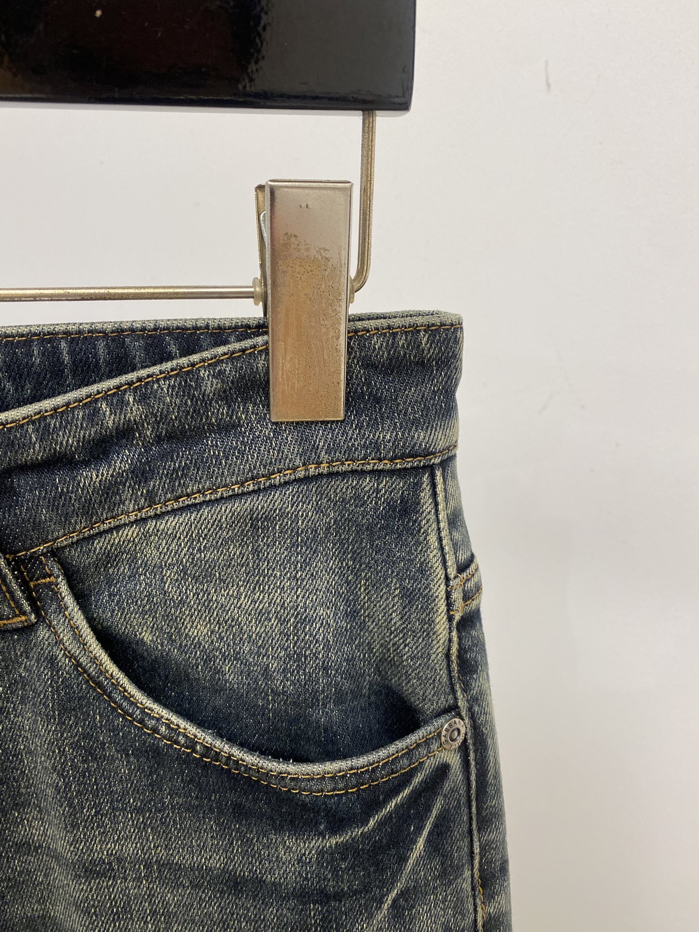 支持年后退换！ DG、2025最新品，专柜同步有售，原单狠货，水洗休闲牛仔裤，进口原版水洗弹力面料，舒适