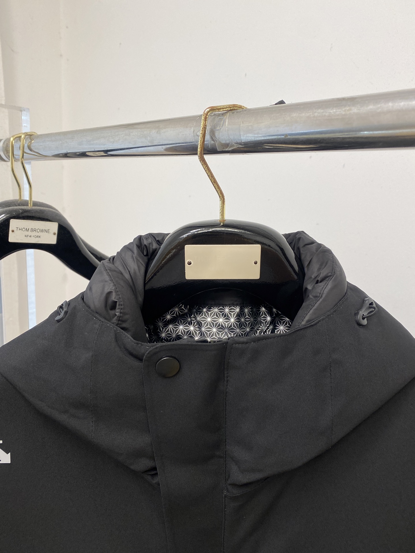 支持年后退换！ DESCENTE迪桑特、三合一功能性户外性能 防风，防雨，90绒，2025最新款男士轻薄