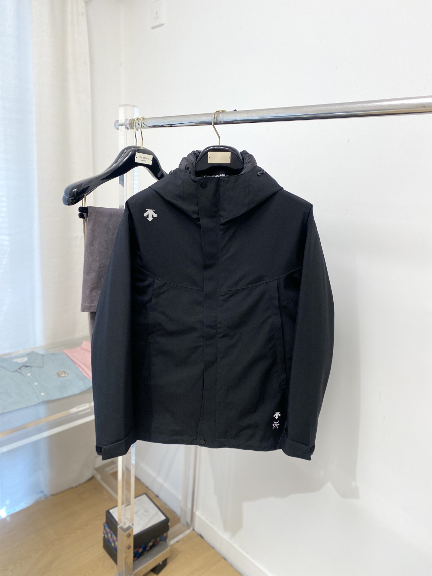 支持年后退换！ DESCENTE迪桑特、三合一功能性户外性能 防风，防雨，90绒，2025最新款男士轻薄