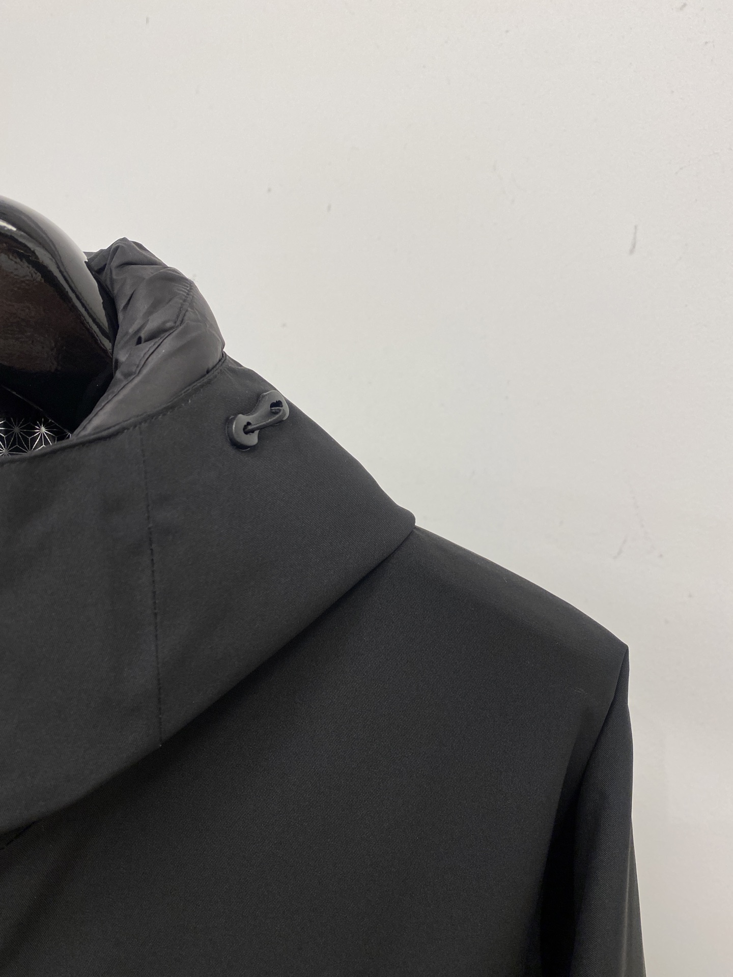 支持年后退换！ DESCENTE迪桑特、三合一功能性户外性能 防风，防雨，90绒，2025最新款男士轻薄